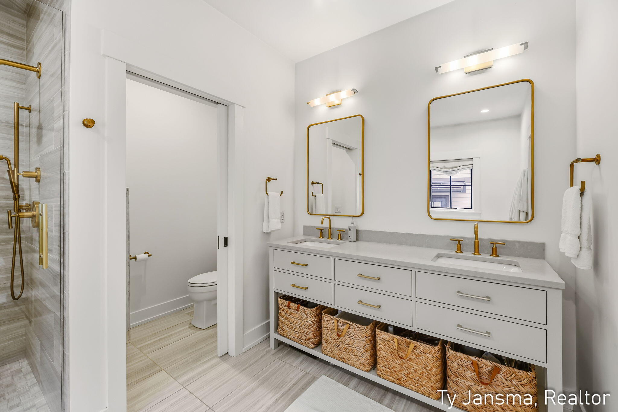 7253 Bradfield Street SE Ada MI 49301