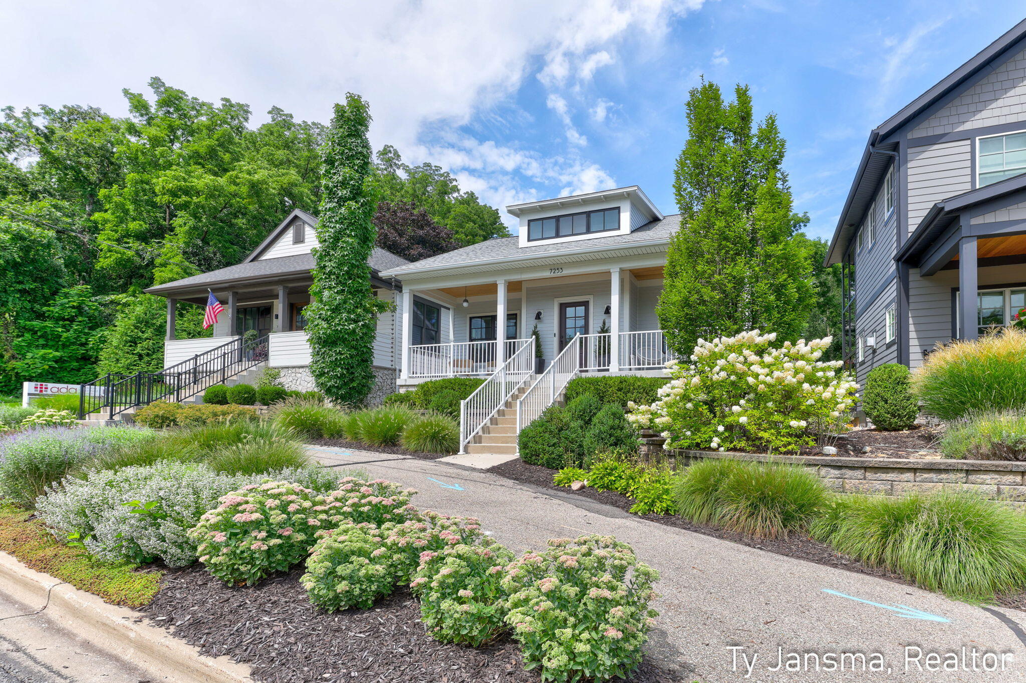 7253 Bradfield Street SE Ada MI 49301