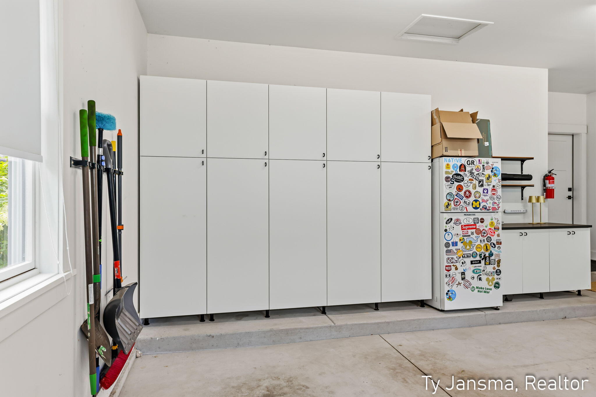 7253 Bradfield Street SE Ada MI 49301