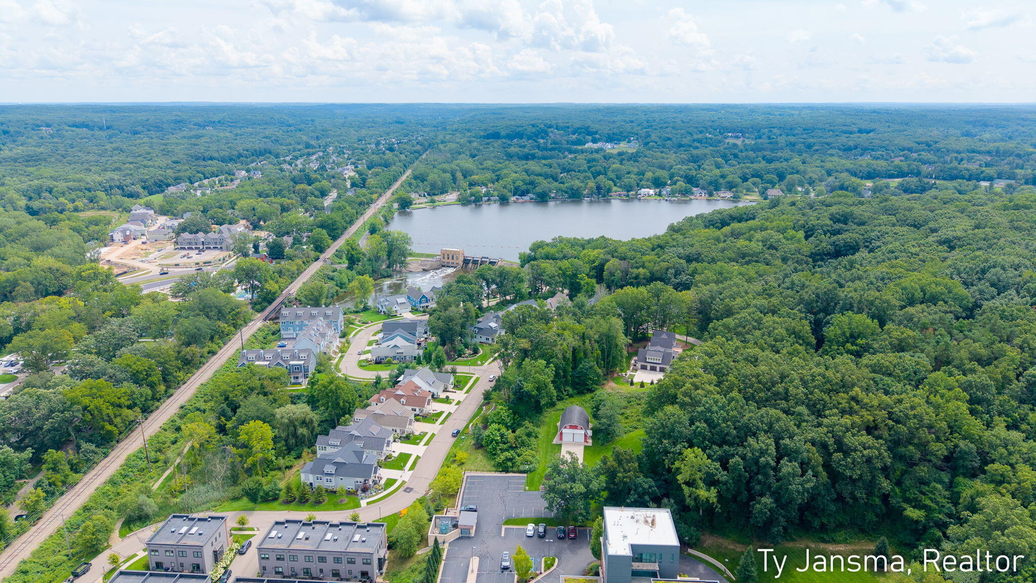 7253 Bradfield Street SE Ada MI 49301