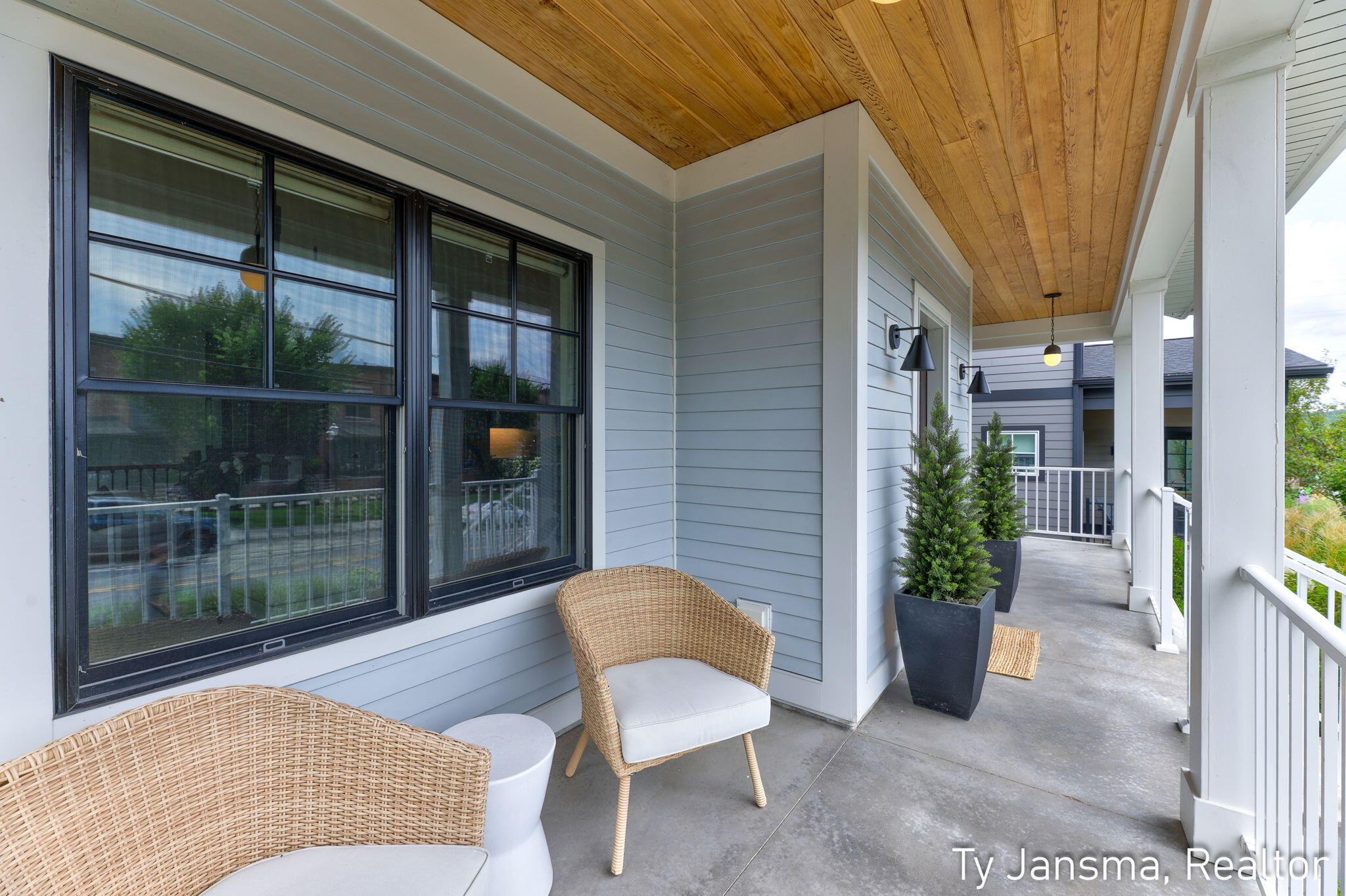 7253 Bradfield Street SE Ada MI 49301