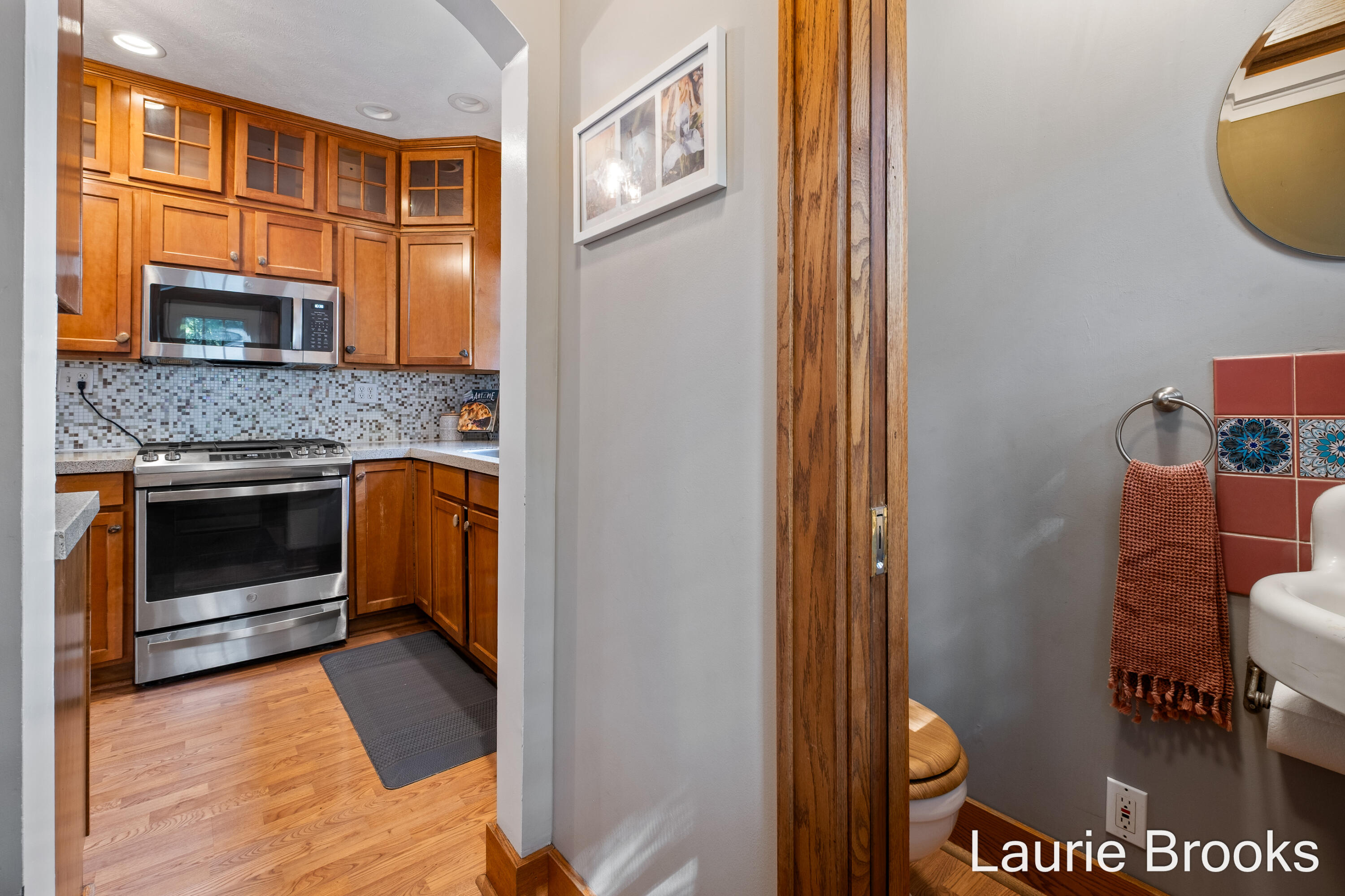 214 Glenhaven Avenue NW Grand Rapids MI 49504