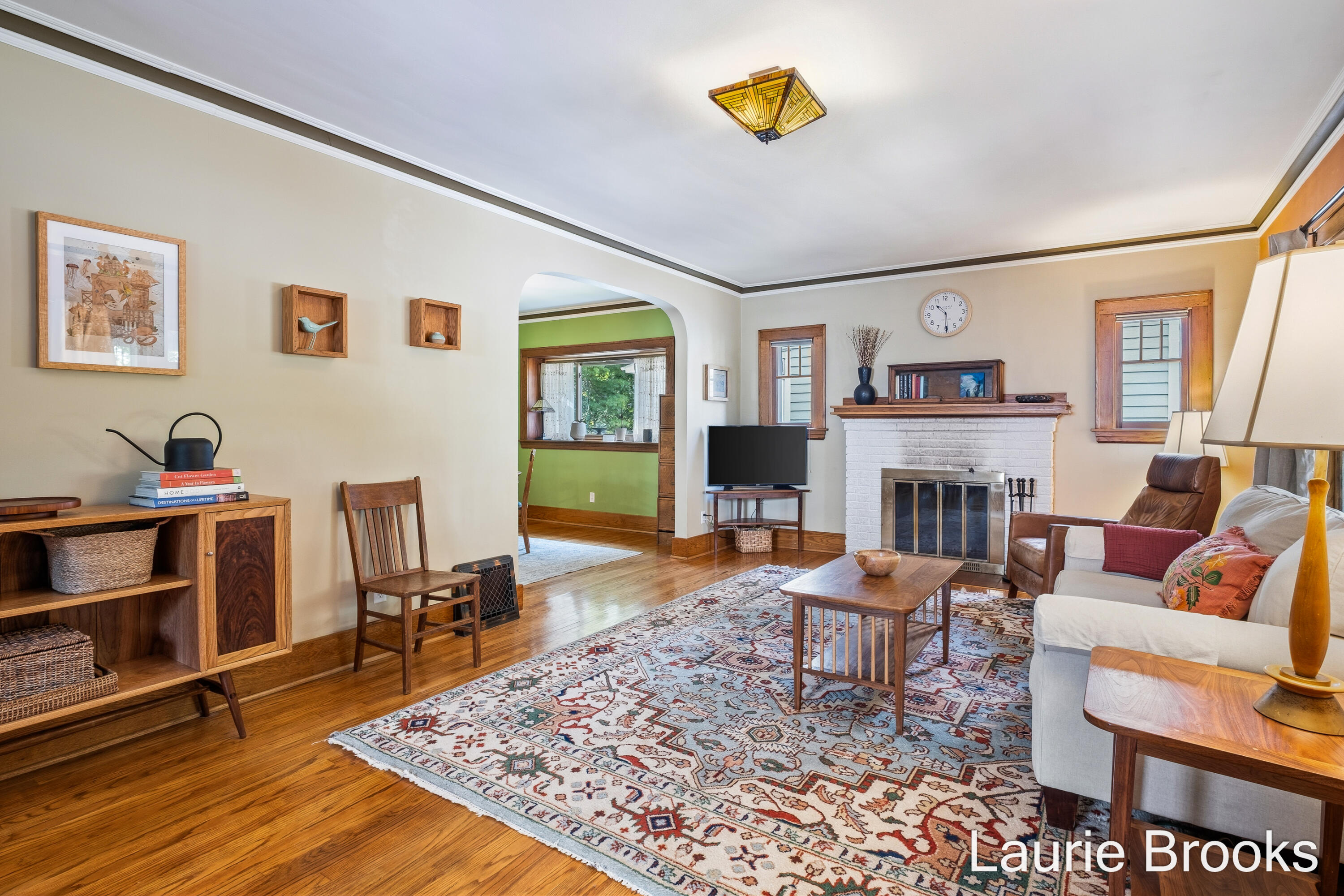 214 Glenhaven Avenue NW Grand Rapids MI 49504