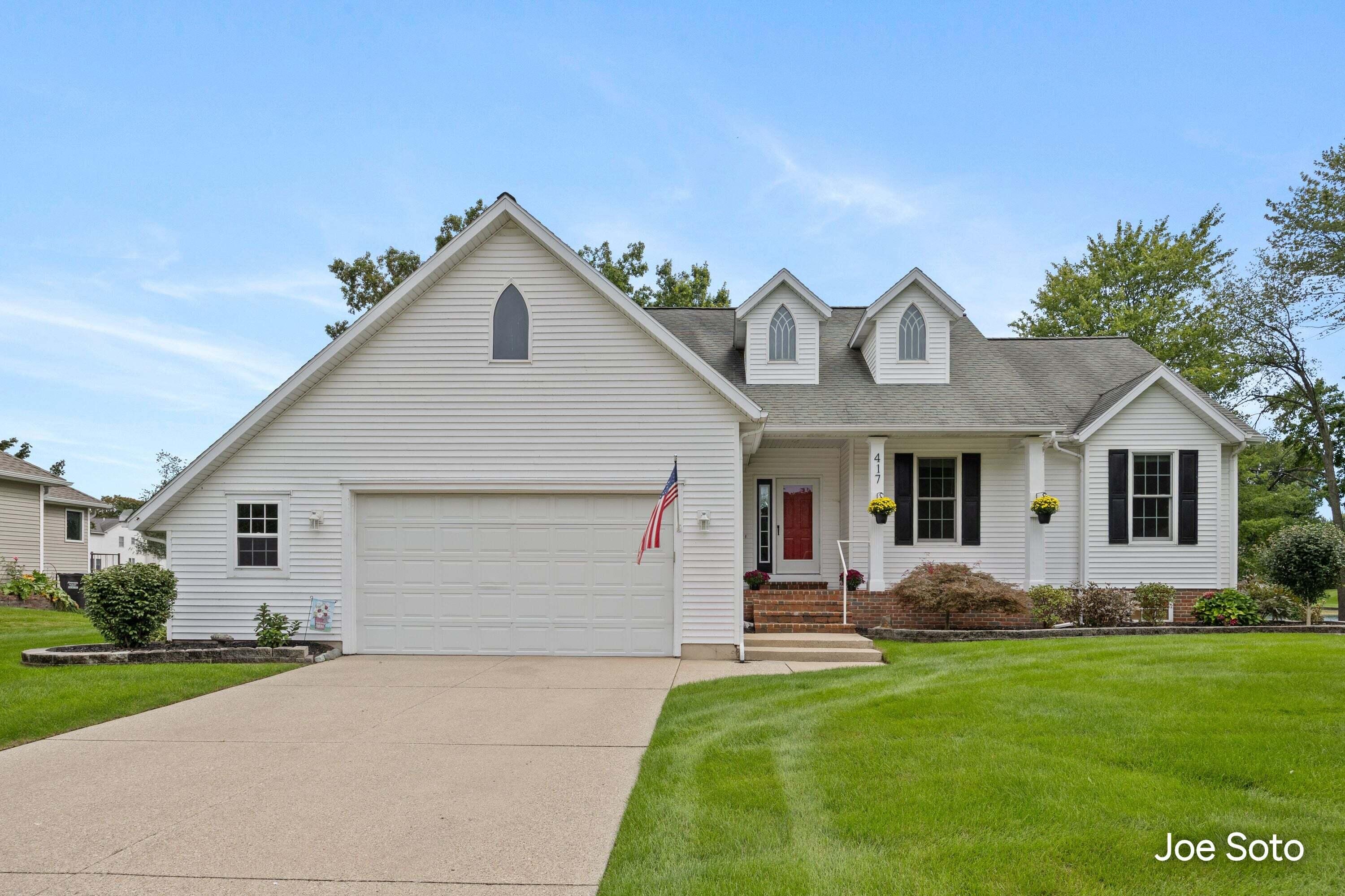 417 142nd Avenue Holland MI 49424