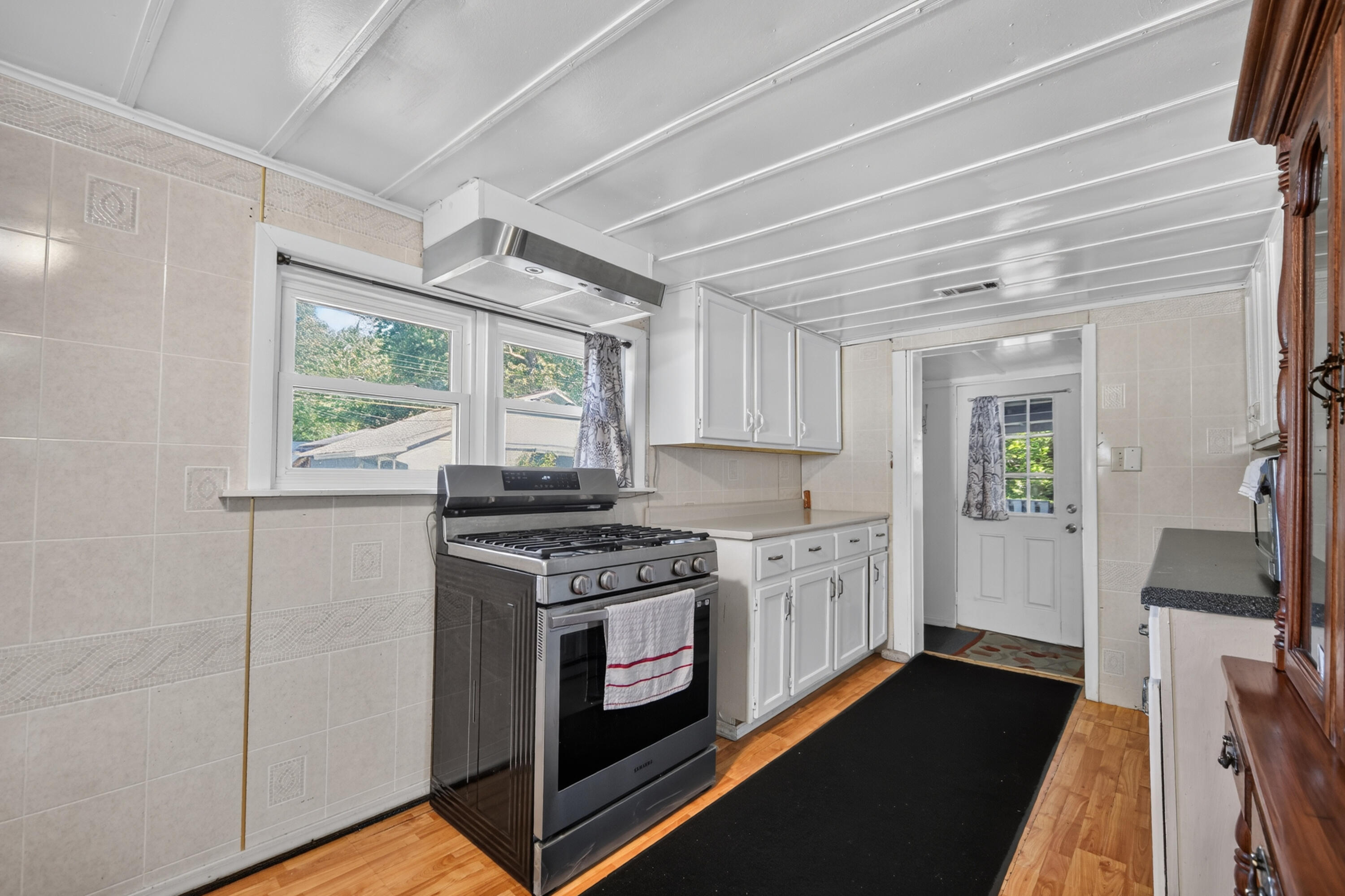 1939 Taube Avenue Benton Harbor MI 49022