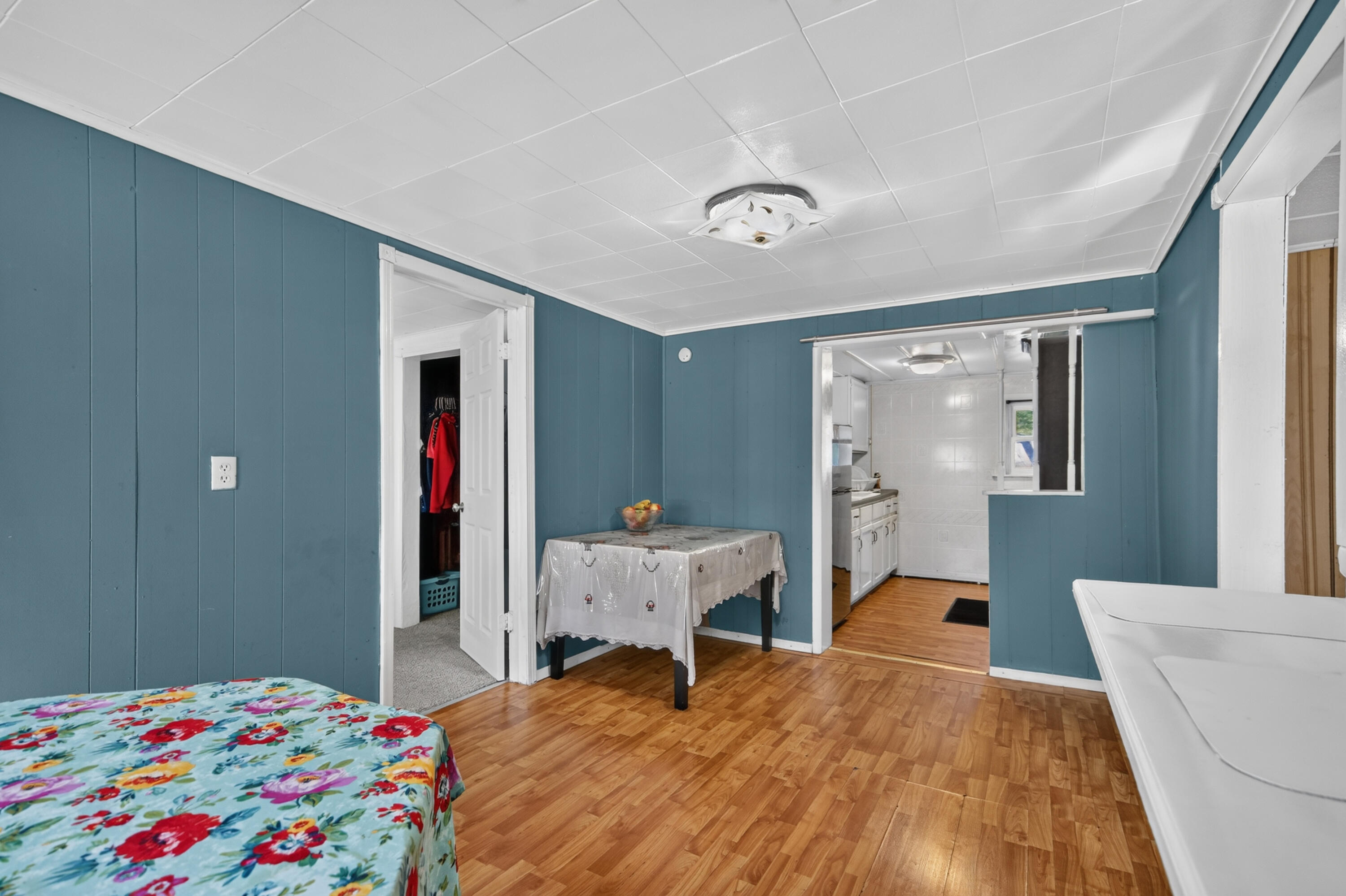 1939 Taube Avenue Benton Harbor MI 49022