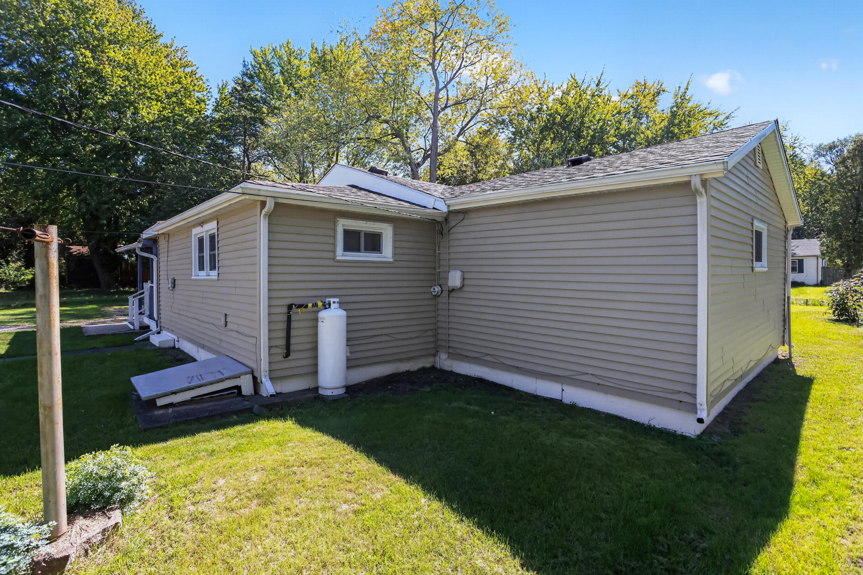 1939 Taube Avenue Benton Harbor MI 49022