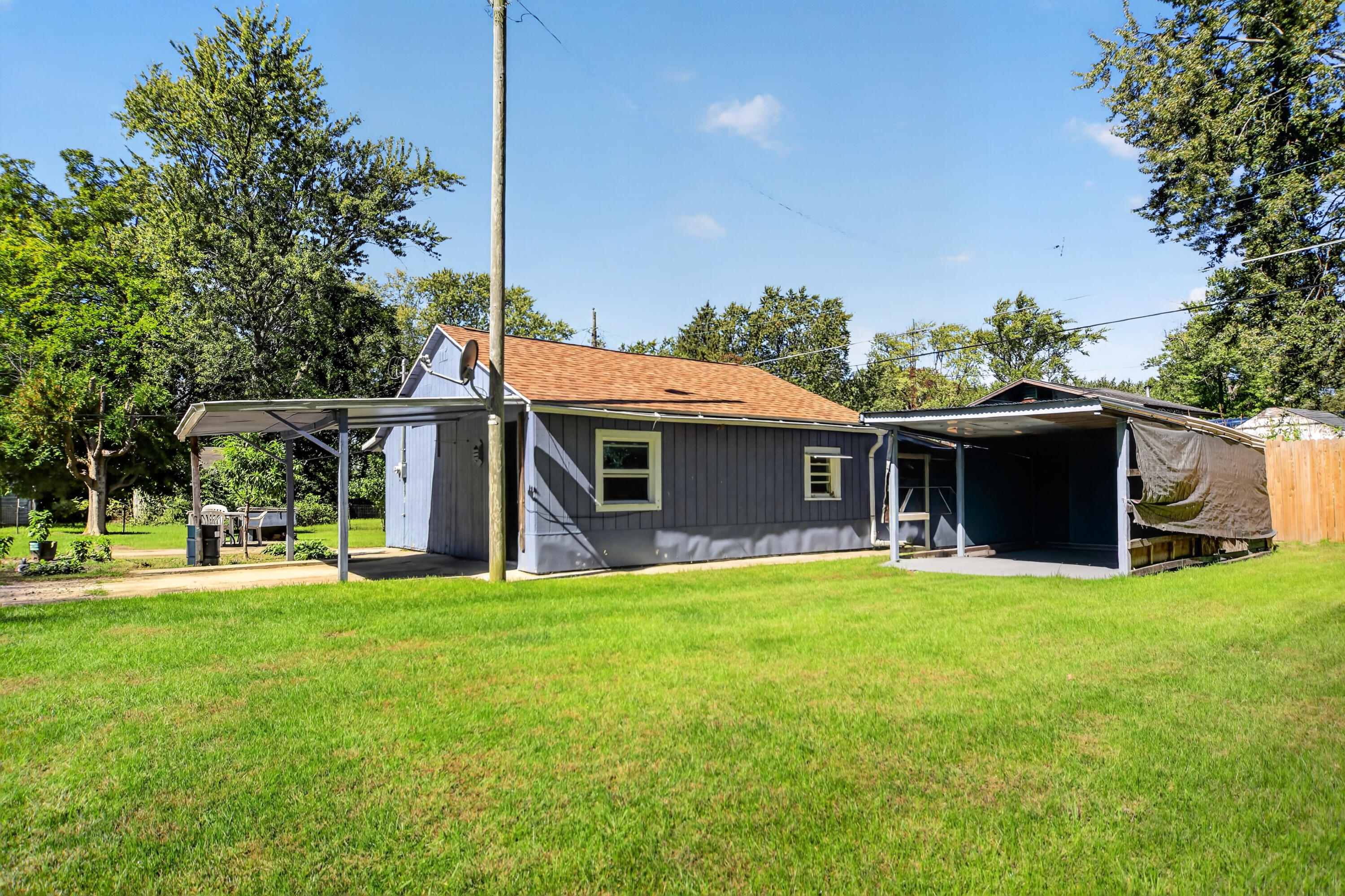 1939 Taube Avenue Benton Harbor MI 49022