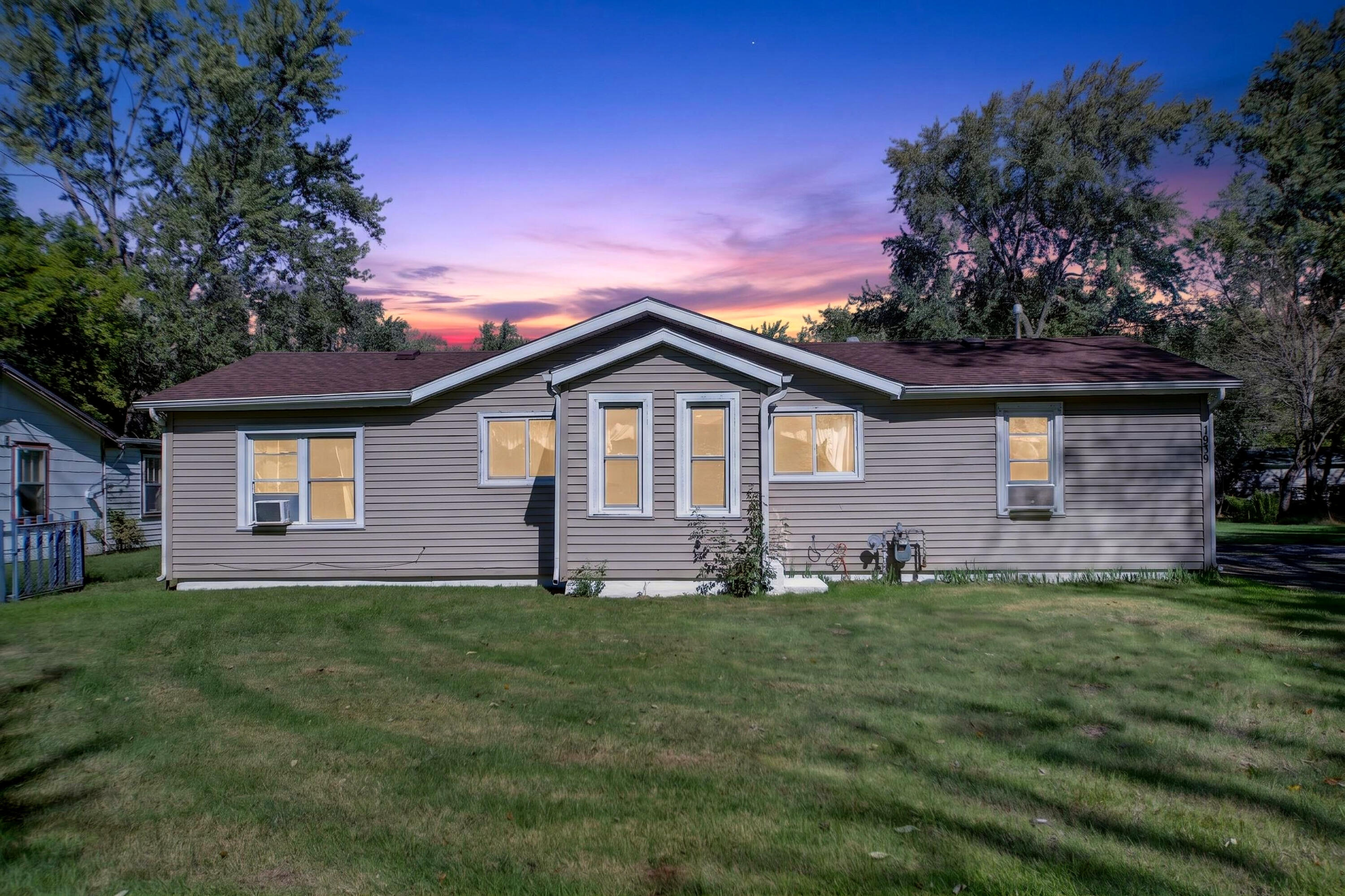 1939 Taube Avenue Benton Harbor MI 49022