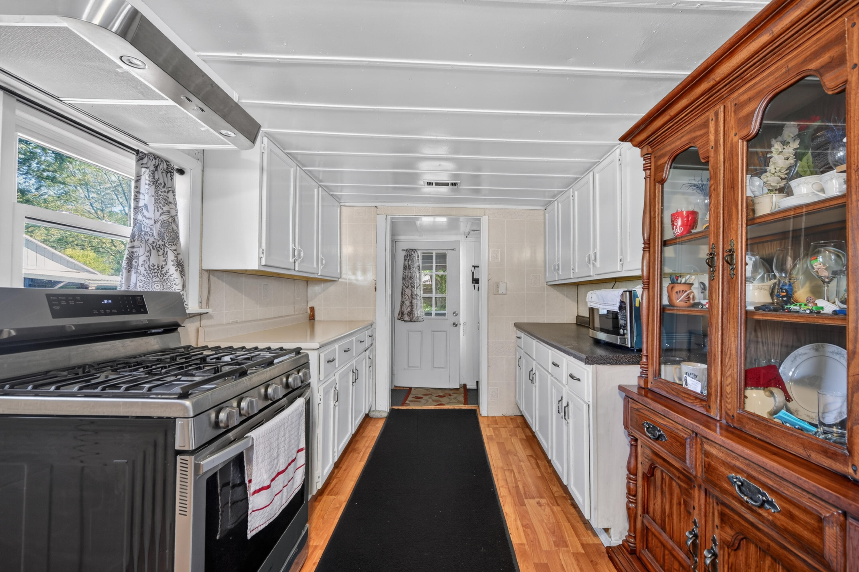 1939 Taube Avenue Benton Harbor MI 49022