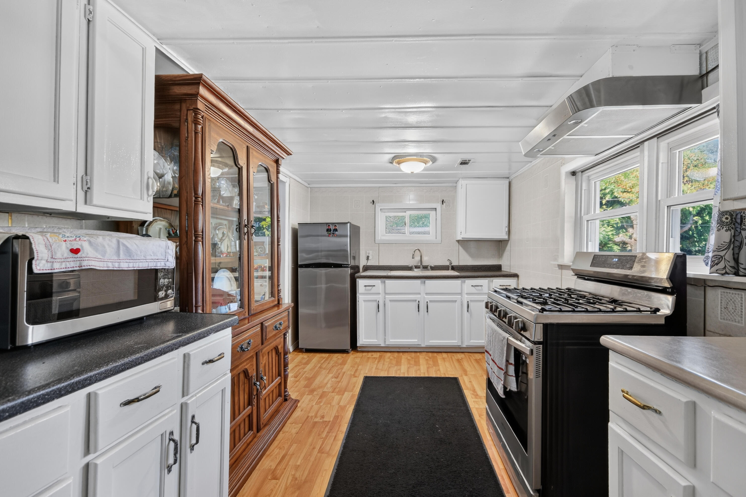 1939 Taube Avenue Benton Harbor MI 49022