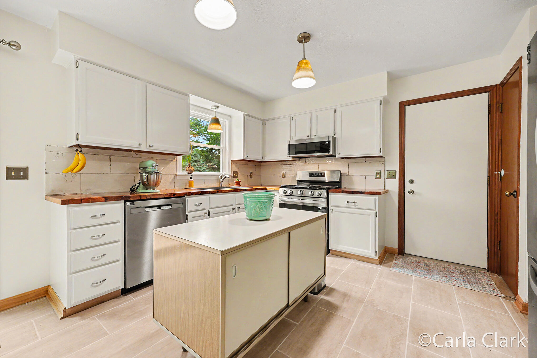 6285 Blanca Drive NE Rockford MI 49341