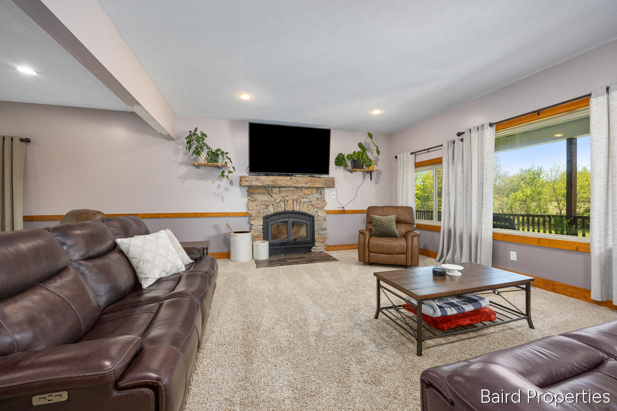 197 Leonard Street NW Grand Rapids MI 49534