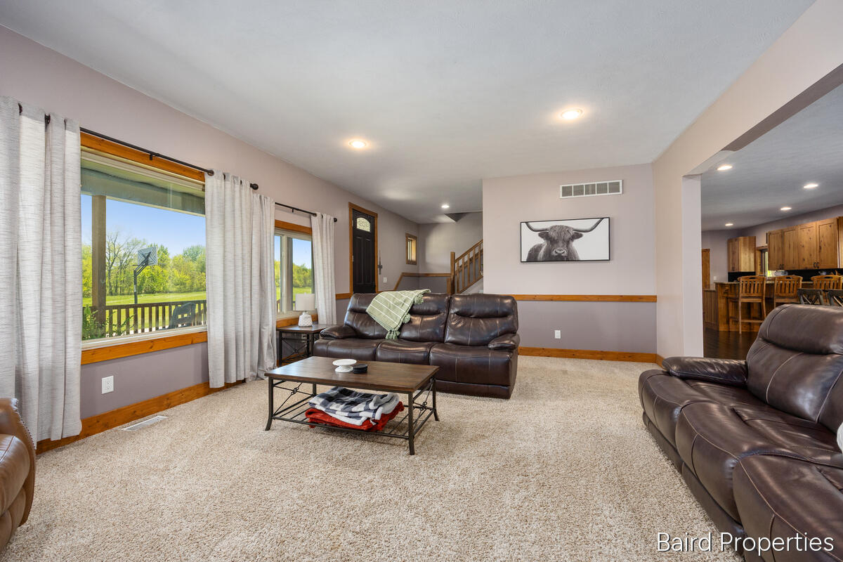 197 Leonard Street NW Grand Rapids MI 49534