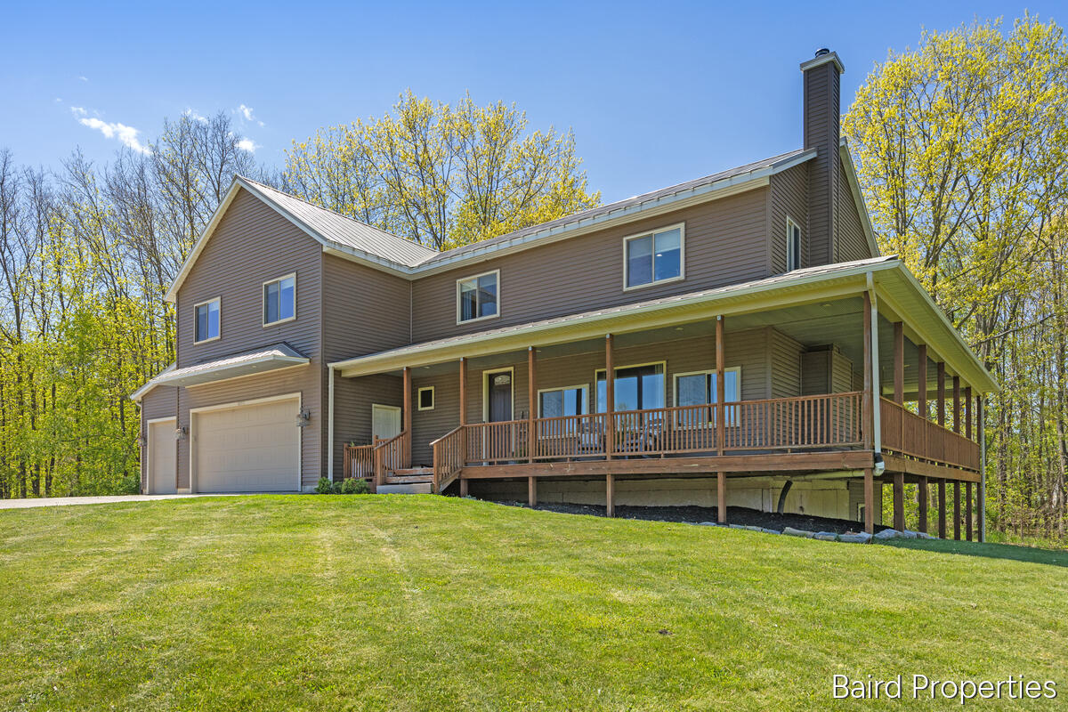 197 Leonard Street NW Grand Rapids MI 49534