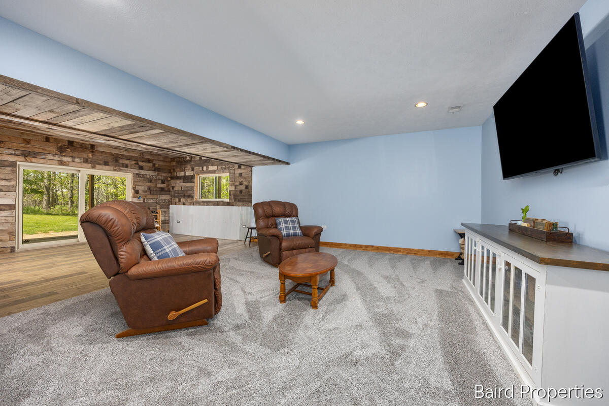 197 Leonard Street NW Grand Rapids MI 49534