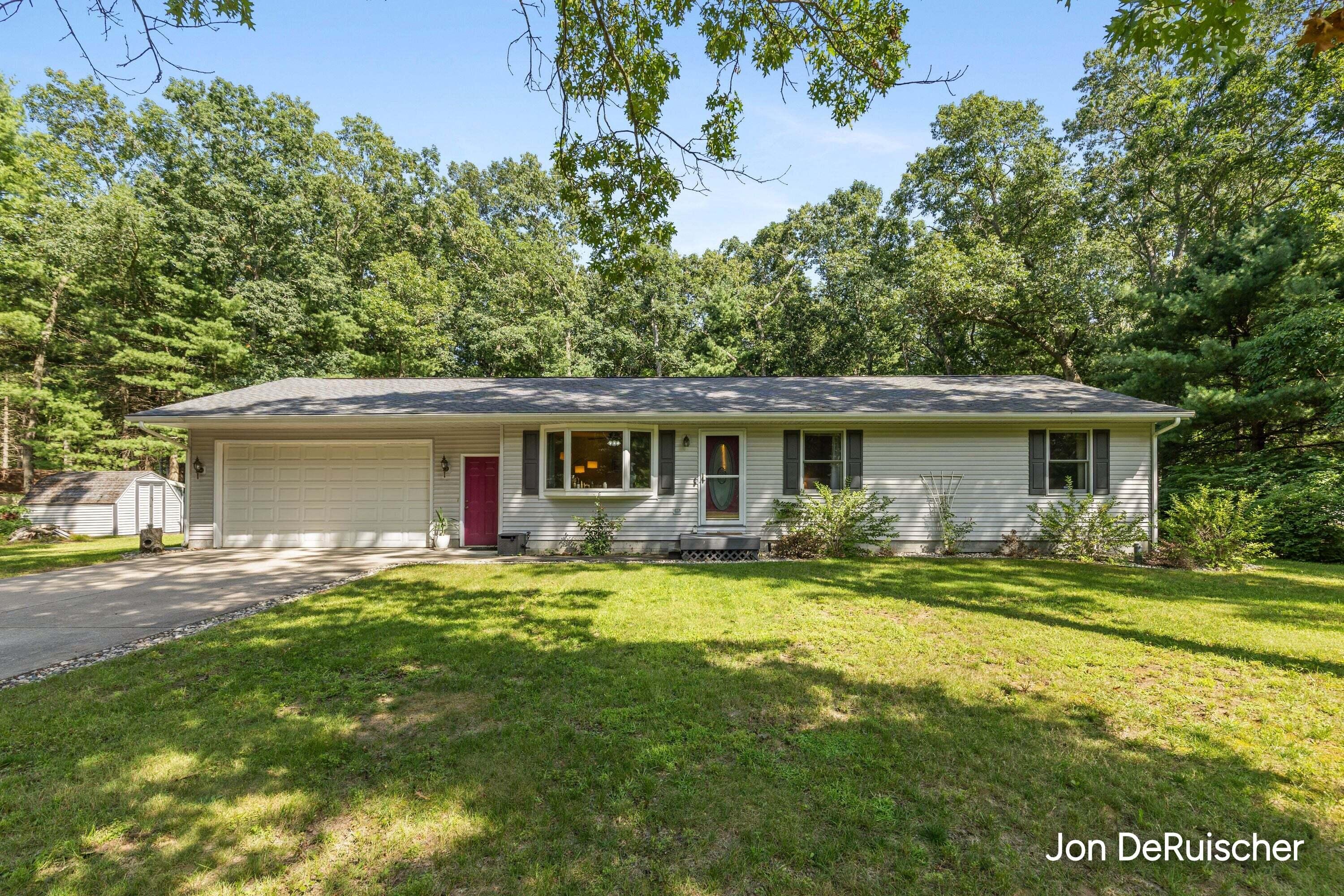 572 Stevenscott Drive Muskegon MI 49442