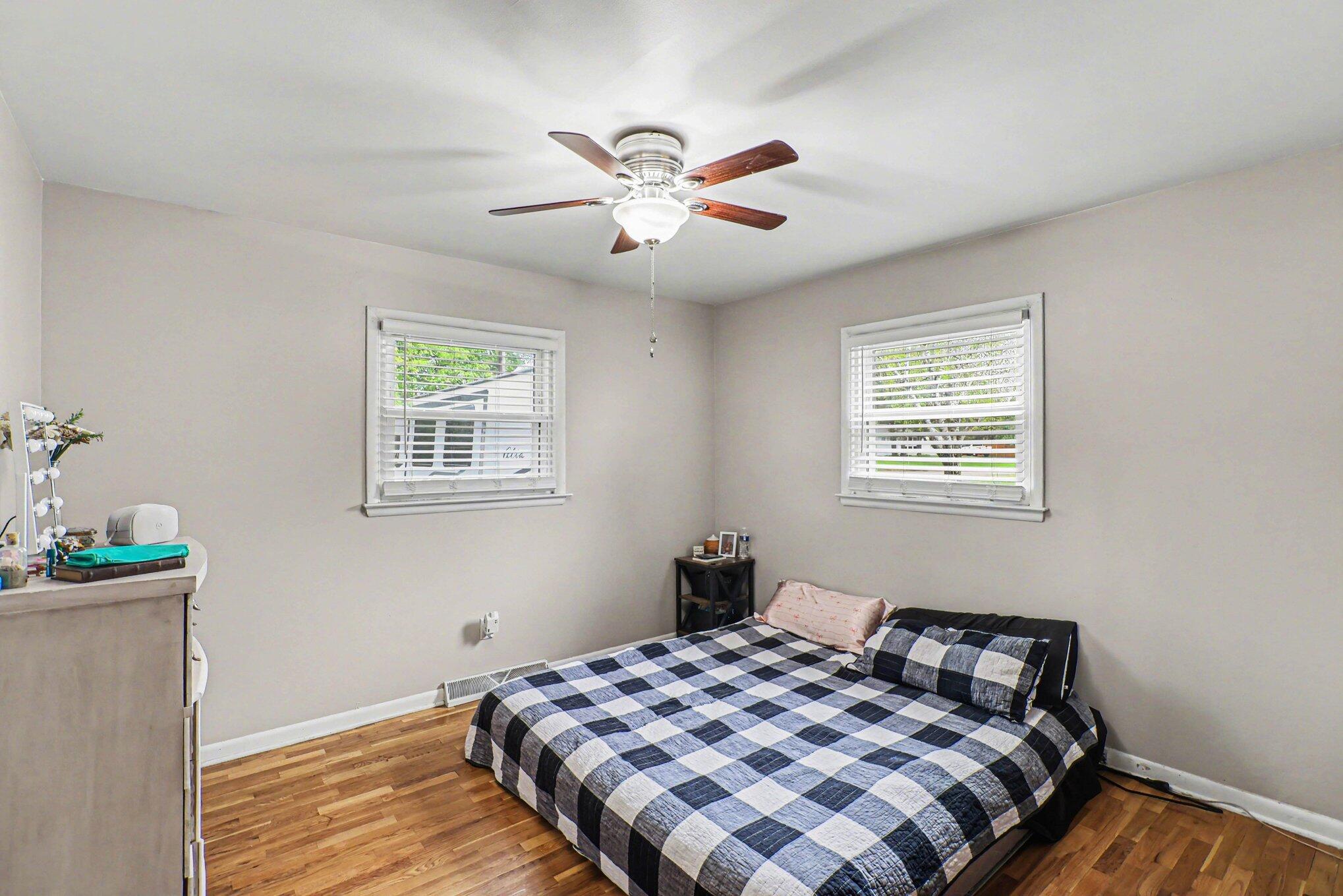 1433 Carter Street Kalamazoo MI 49048