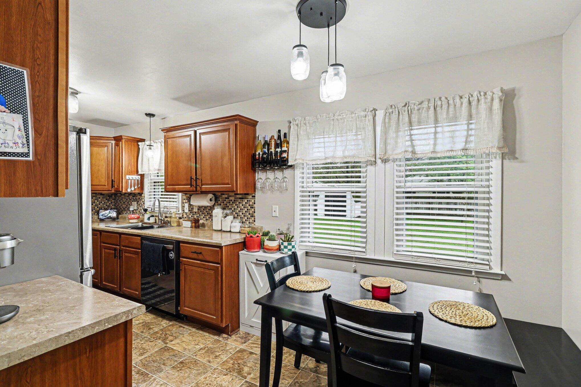1433 Carter Street Kalamazoo MI 49048