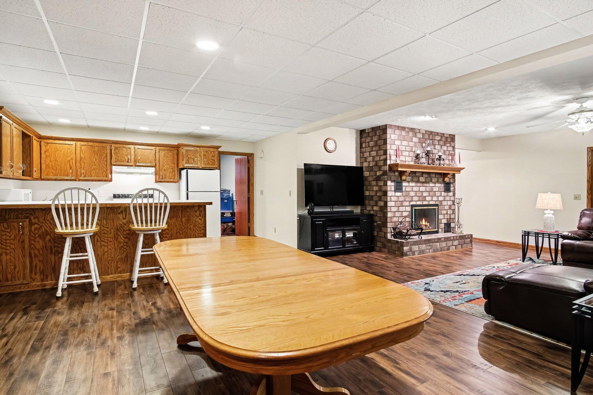 986 Luce Street SW Grand Rapids MI 49534