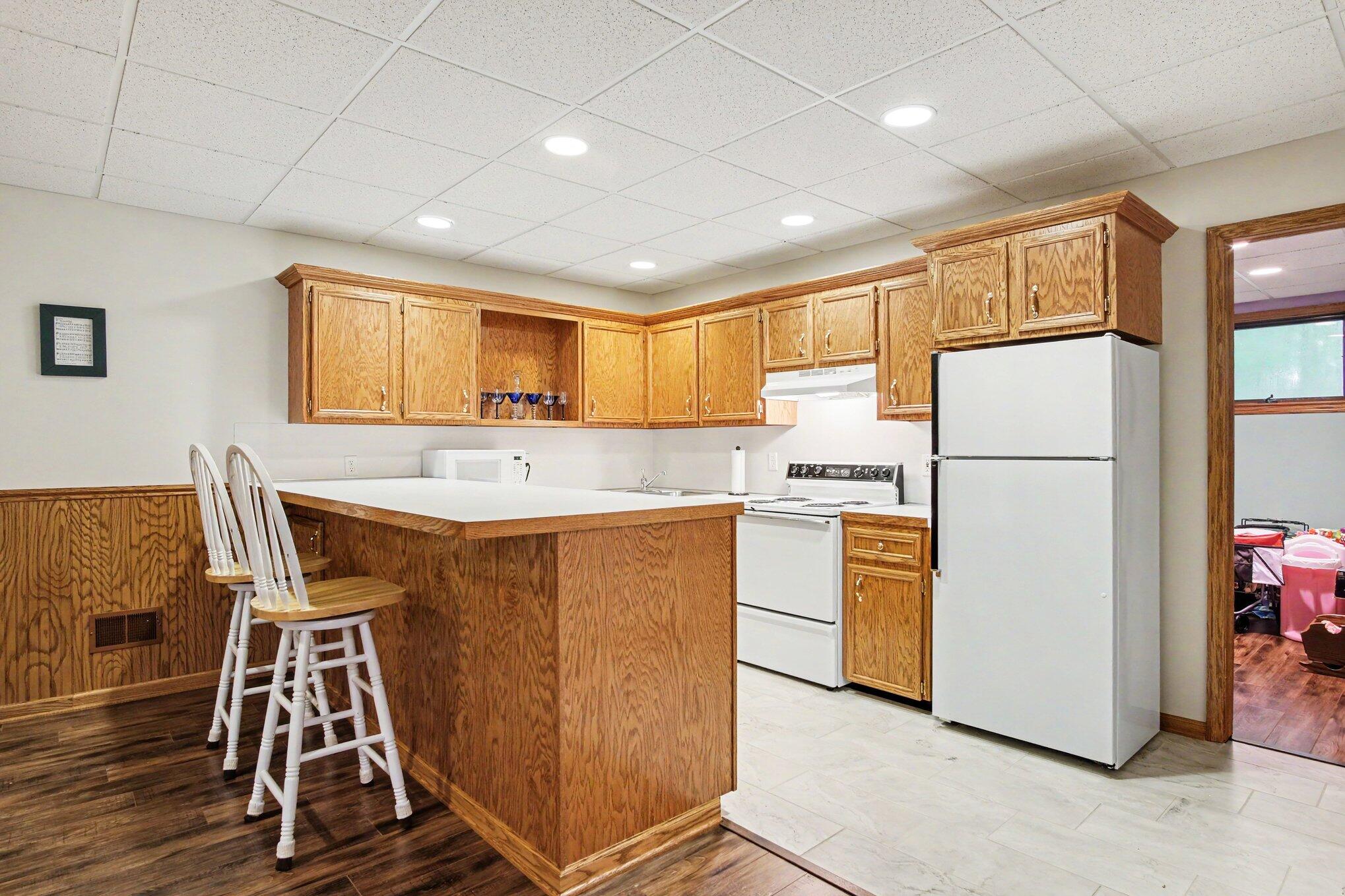 986 Luce Street SW Grand Rapids MI 49534