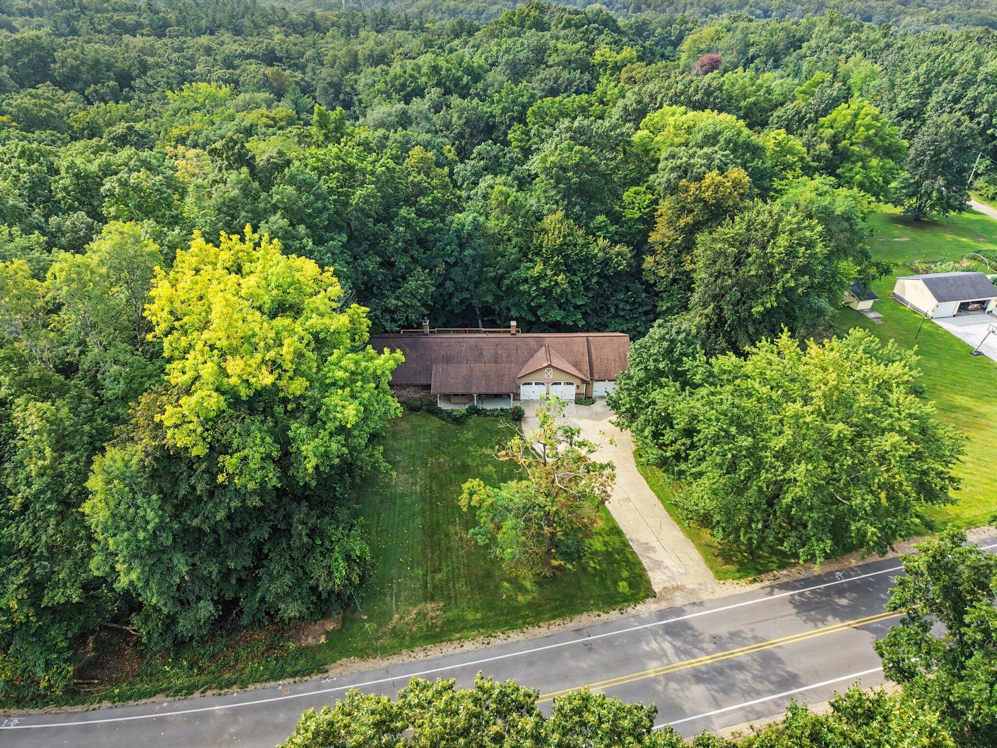 986 Luce Street SW Grand Rapids MI 49534