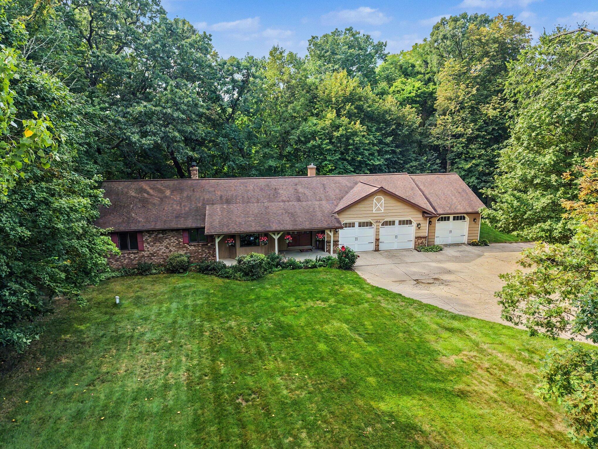 986 Luce Street SW Grand Rapids MI 49534