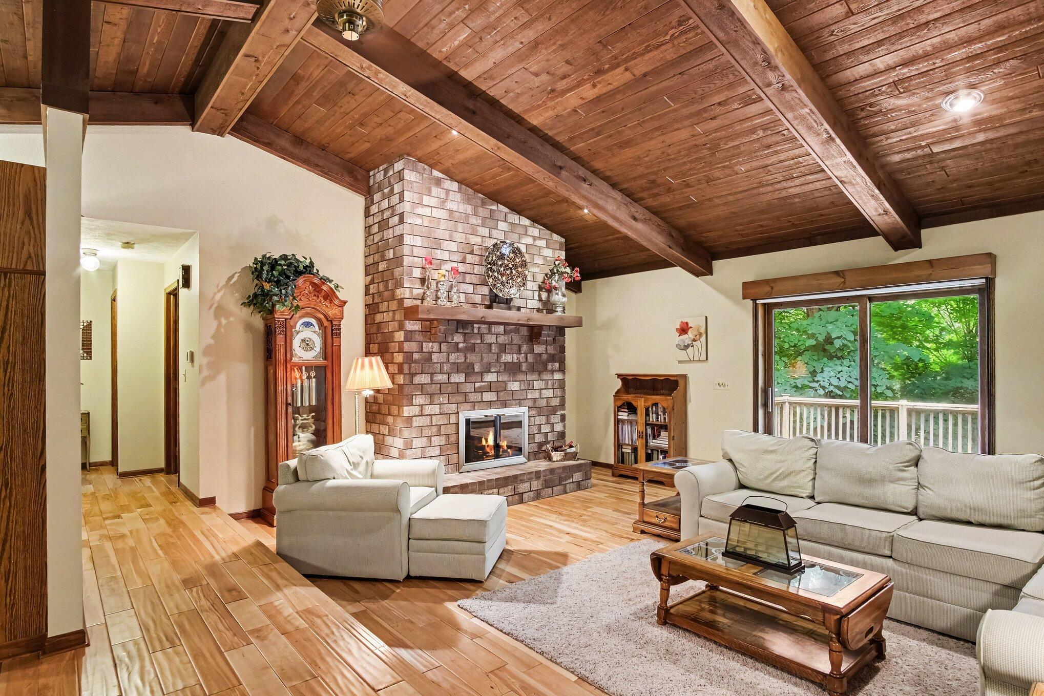 986 Luce Street SW Grand Rapids MI 49534