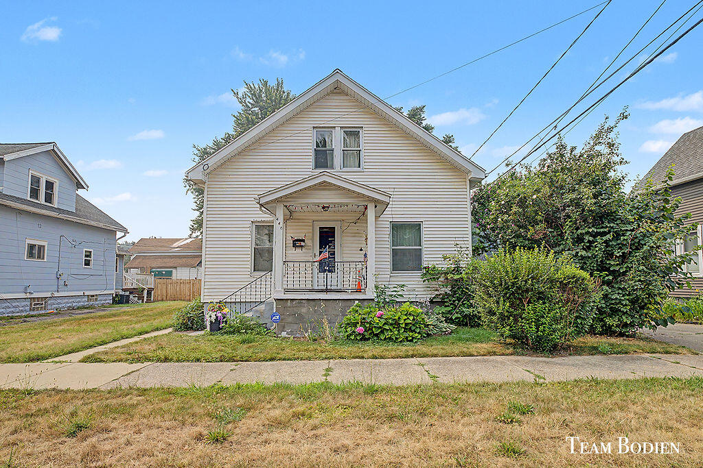 440 Webster Street NW Grand Rapids MI 49504