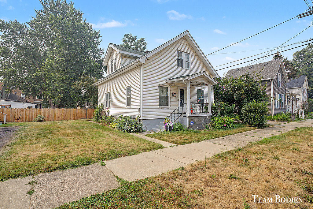 440 Webster Street NW Grand Rapids MI 49504