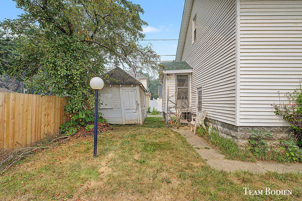 440 Webster Street NW Grand Rapids MI 49504