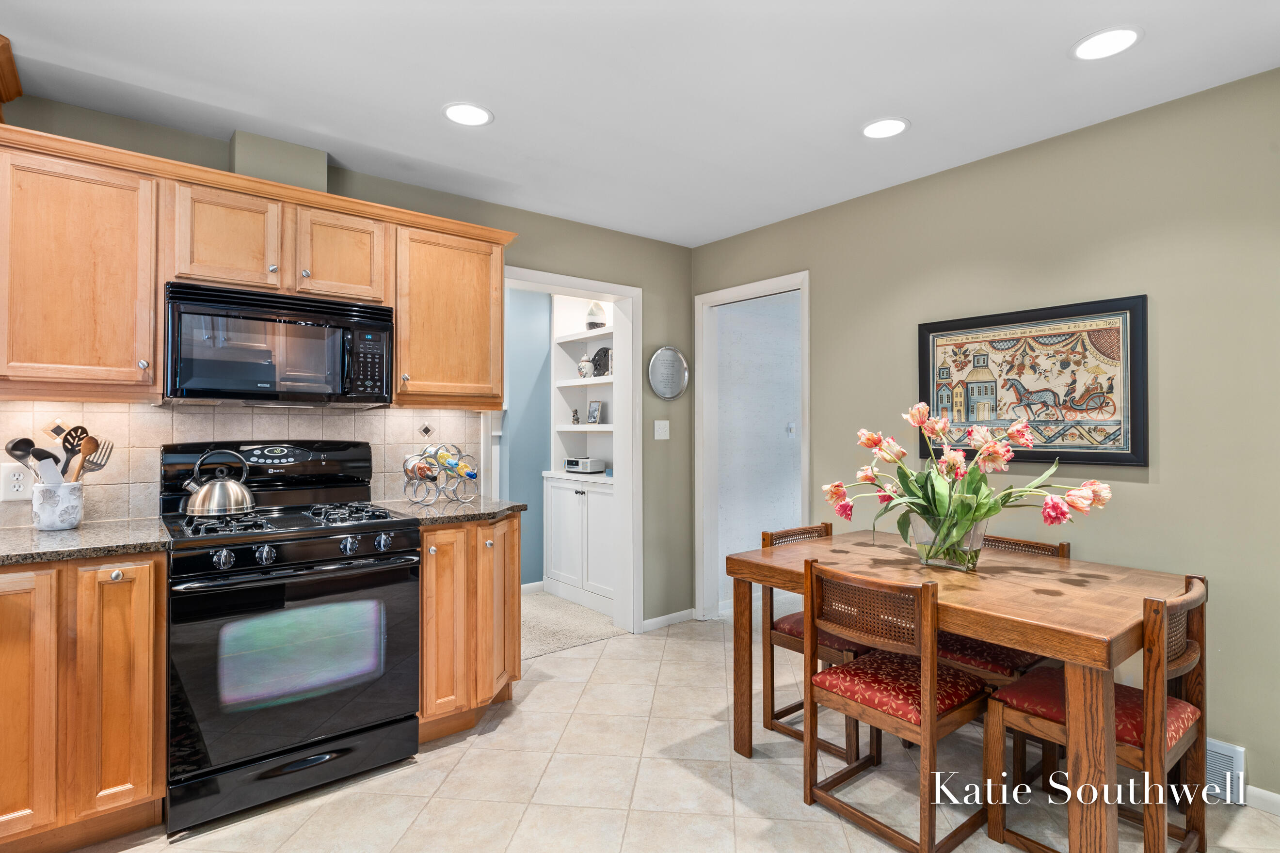 1739 Morningside Drive SE Grand Rapids MI 49506