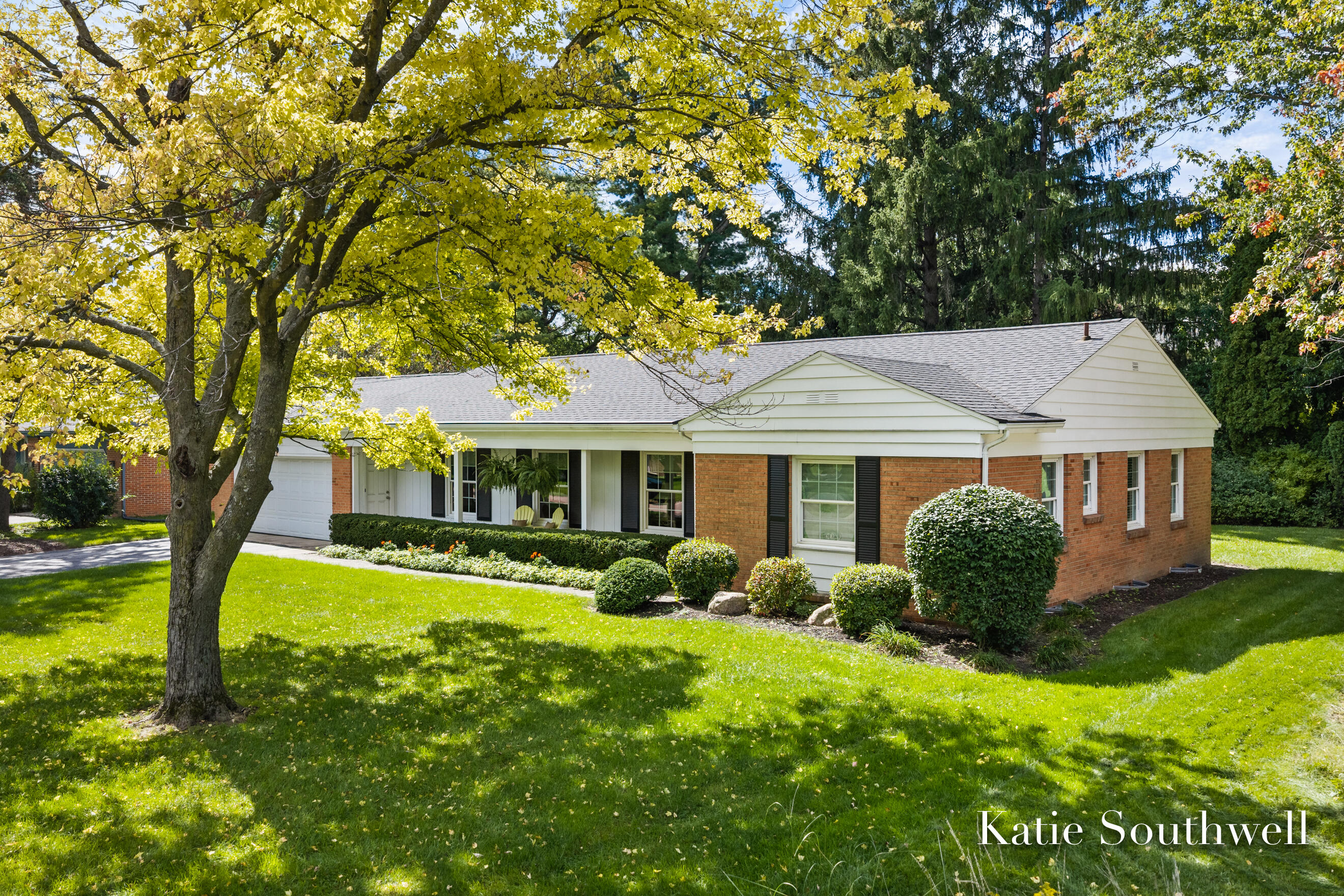 1739 Morningside Drive SE Grand Rapids MI 49506