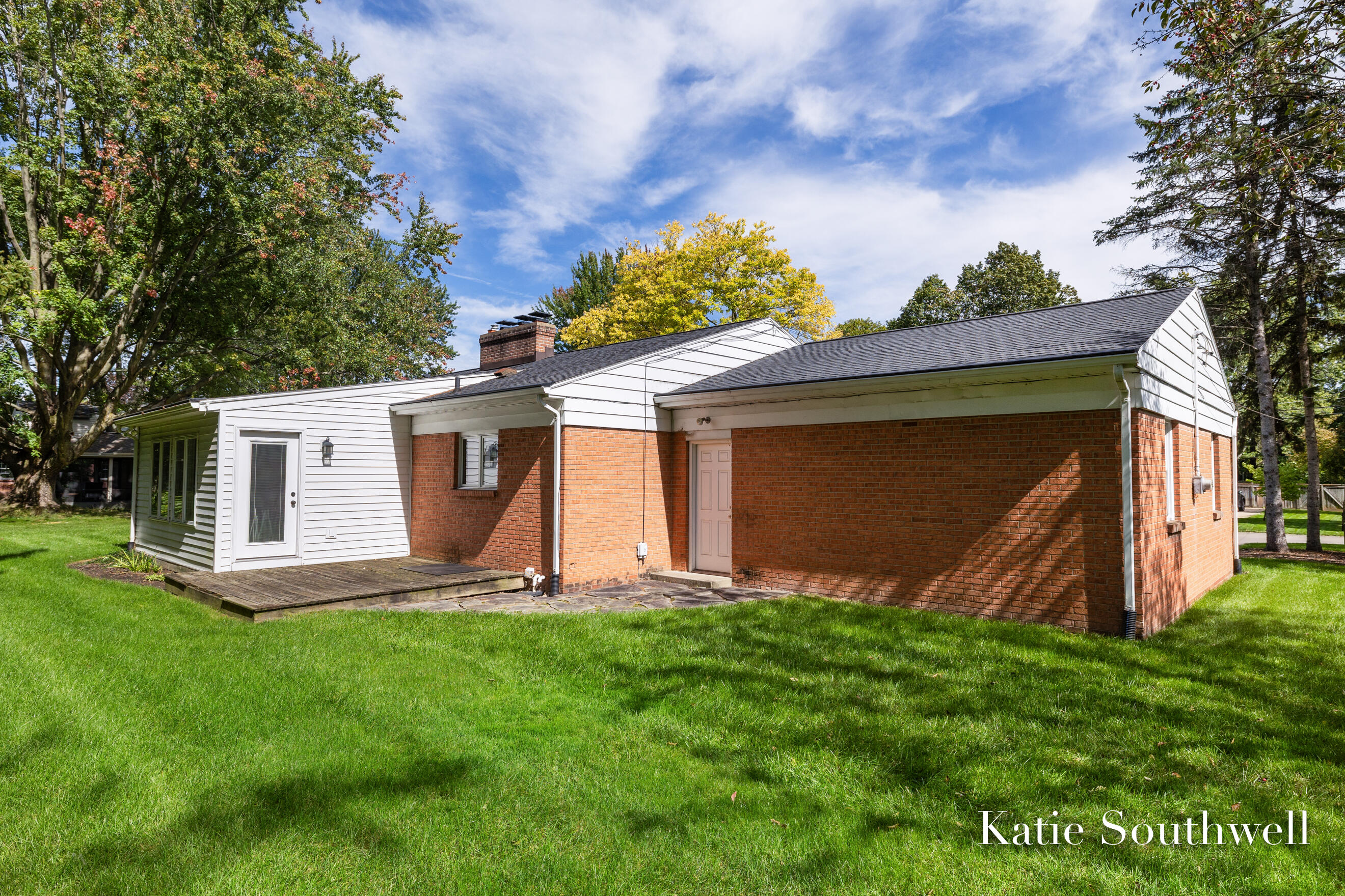 1739 Morningside Drive SE Grand Rapids MI 49506