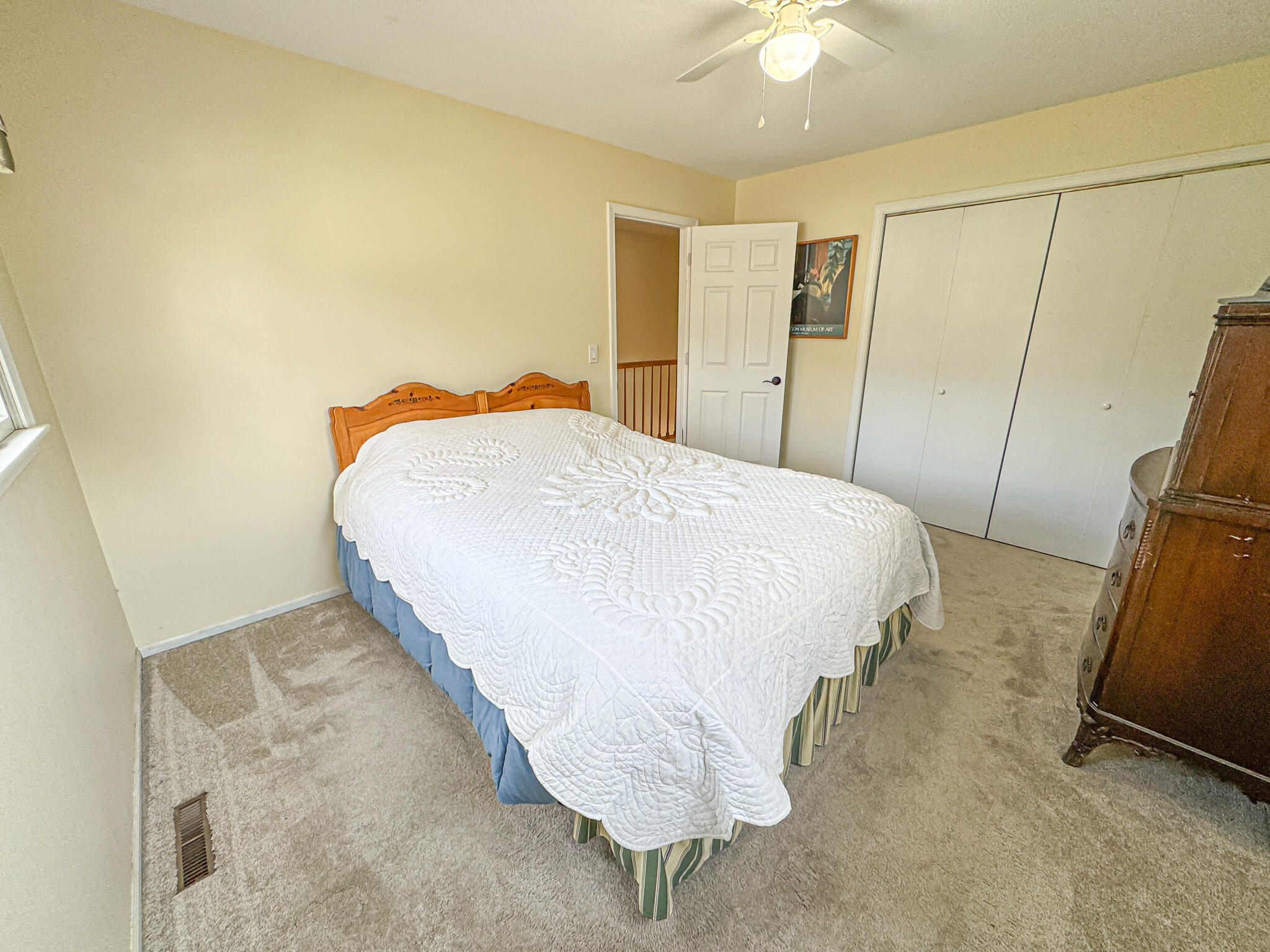 1086 Ivanhoe Drive Muskegon MI 49445