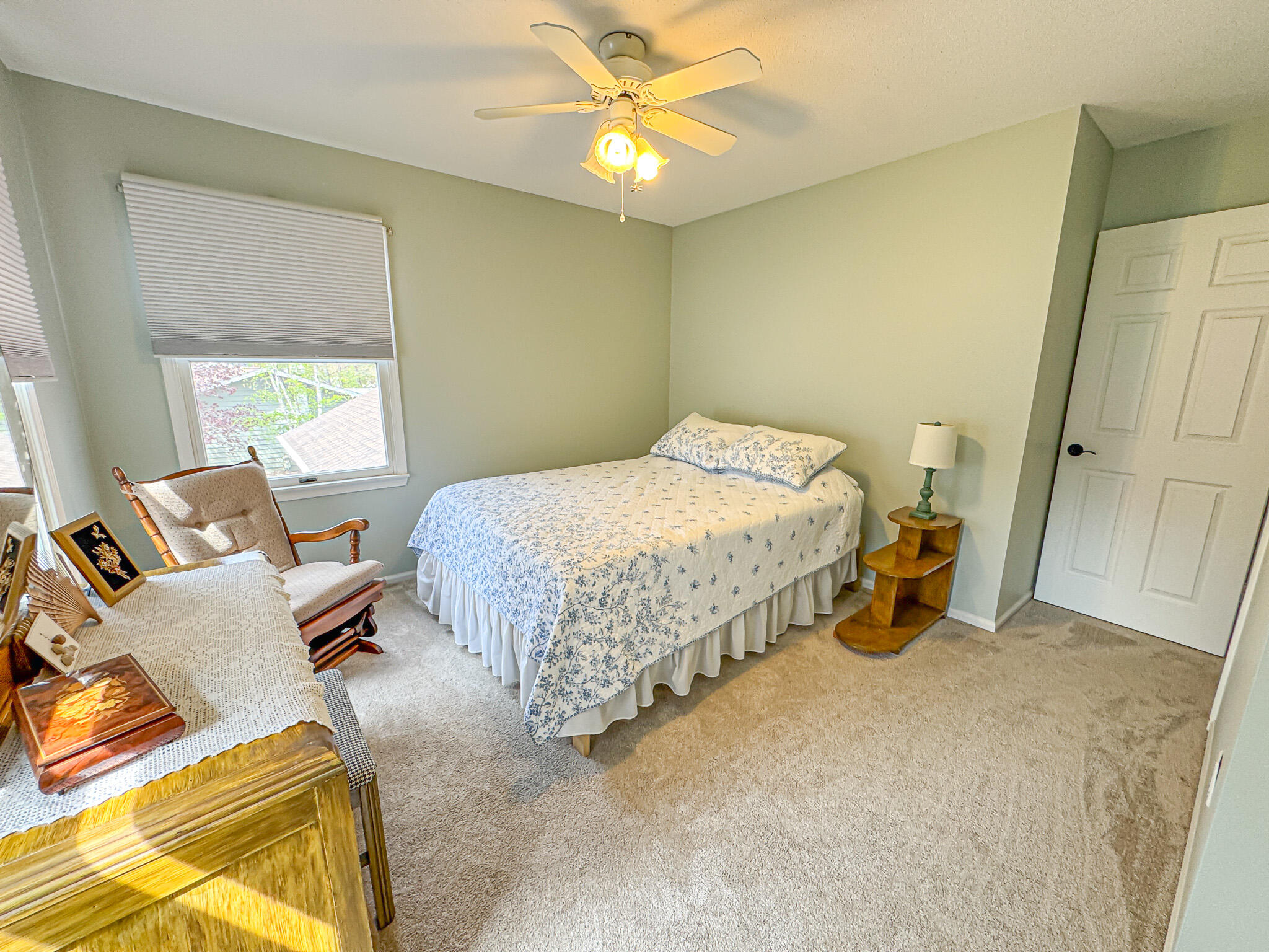 1086 Ivanhoe Drive Muskegon MI 49445