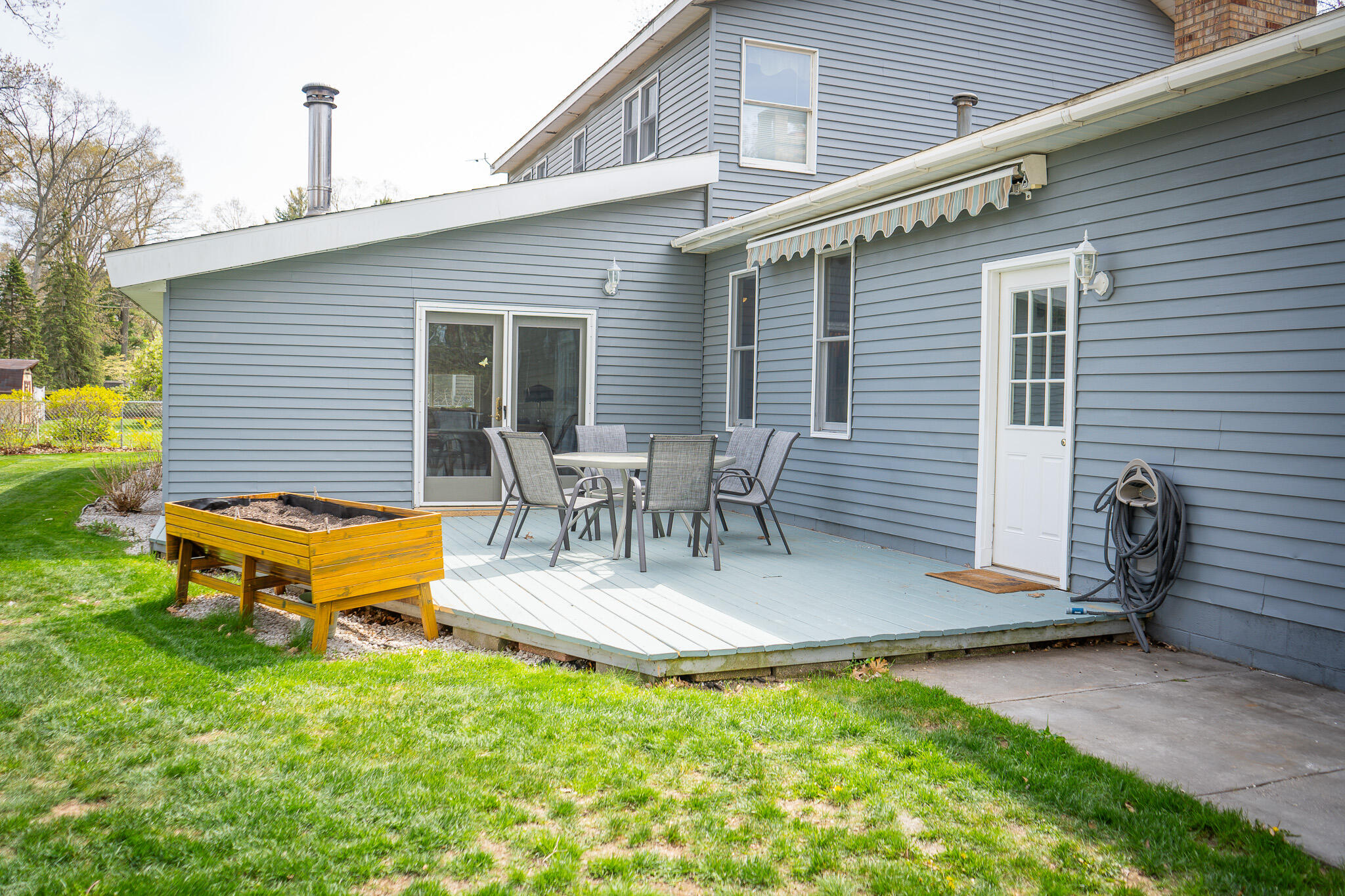 1086 Ivanhoe Drive Muskegon MI 49445