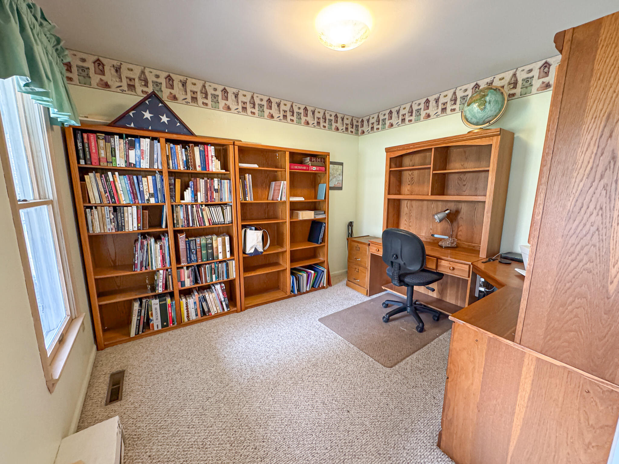 1086 Ivanhoe Drive Muskegon MI 49445
