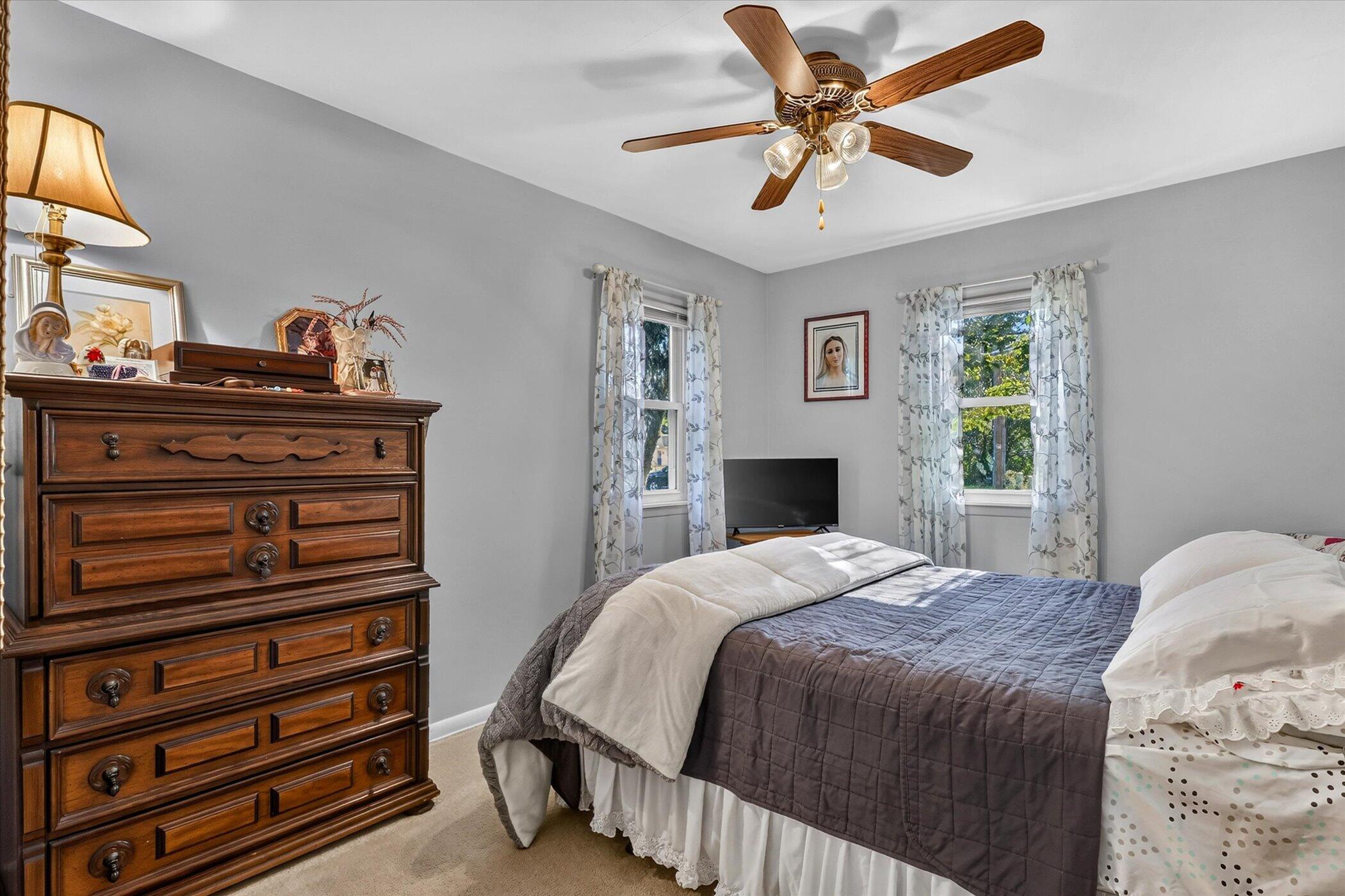 5249 Madison Avenue SE Grand Rapids MI 49548