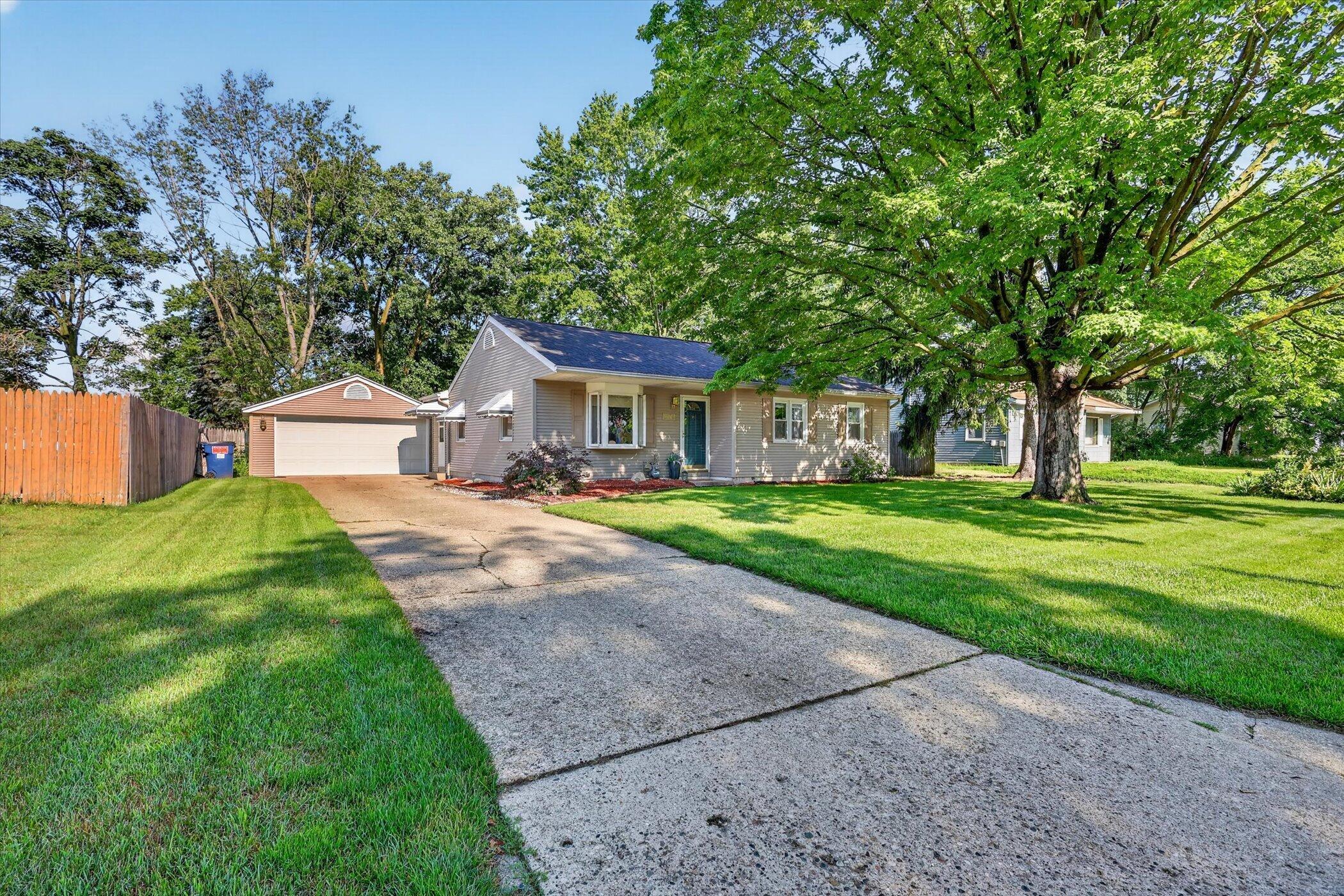 5249 Madison Avenue SE Grand Rapids MI 49548