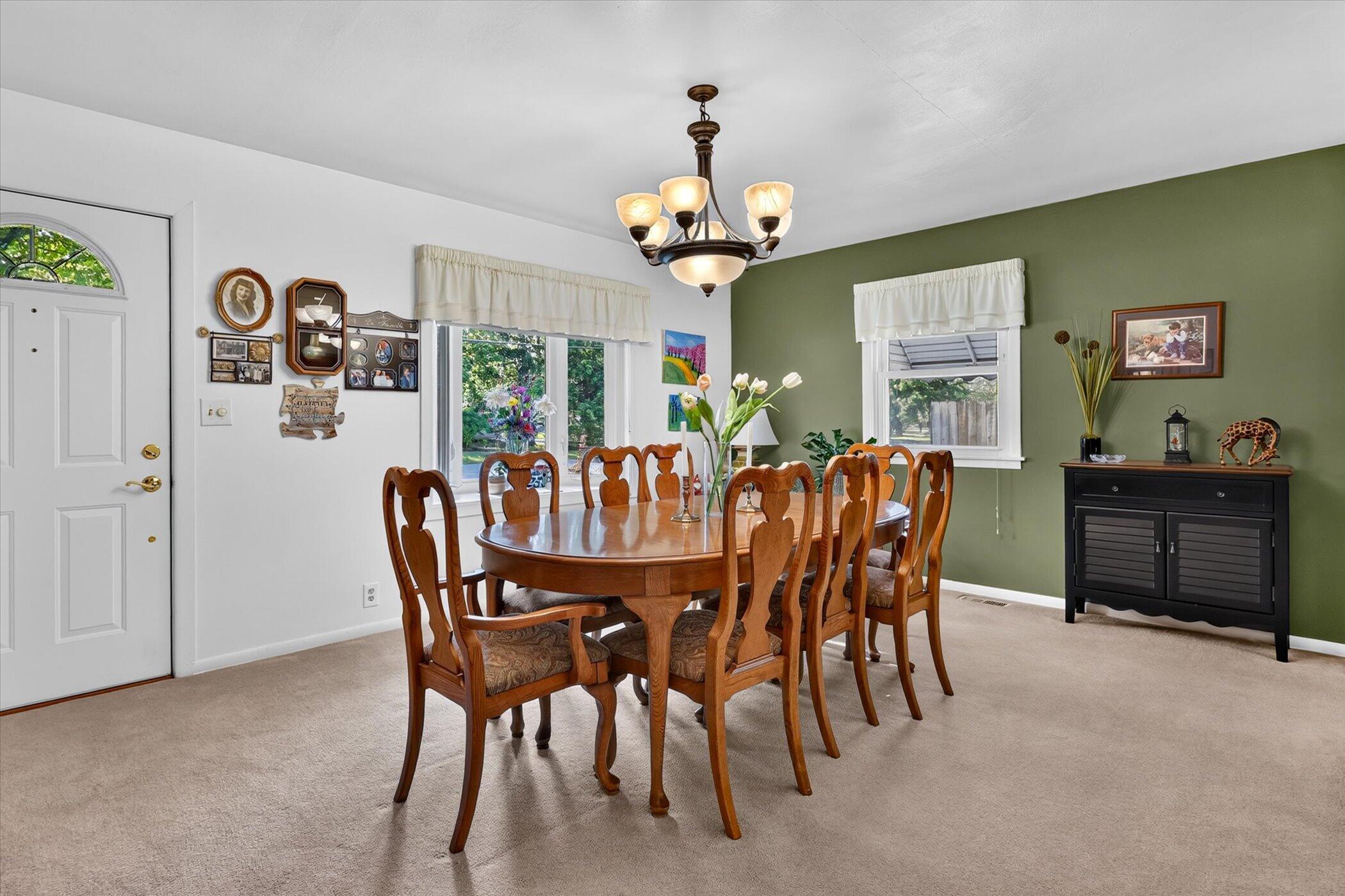 5249 Madison Avenue SE Grand Rapids MI 49548