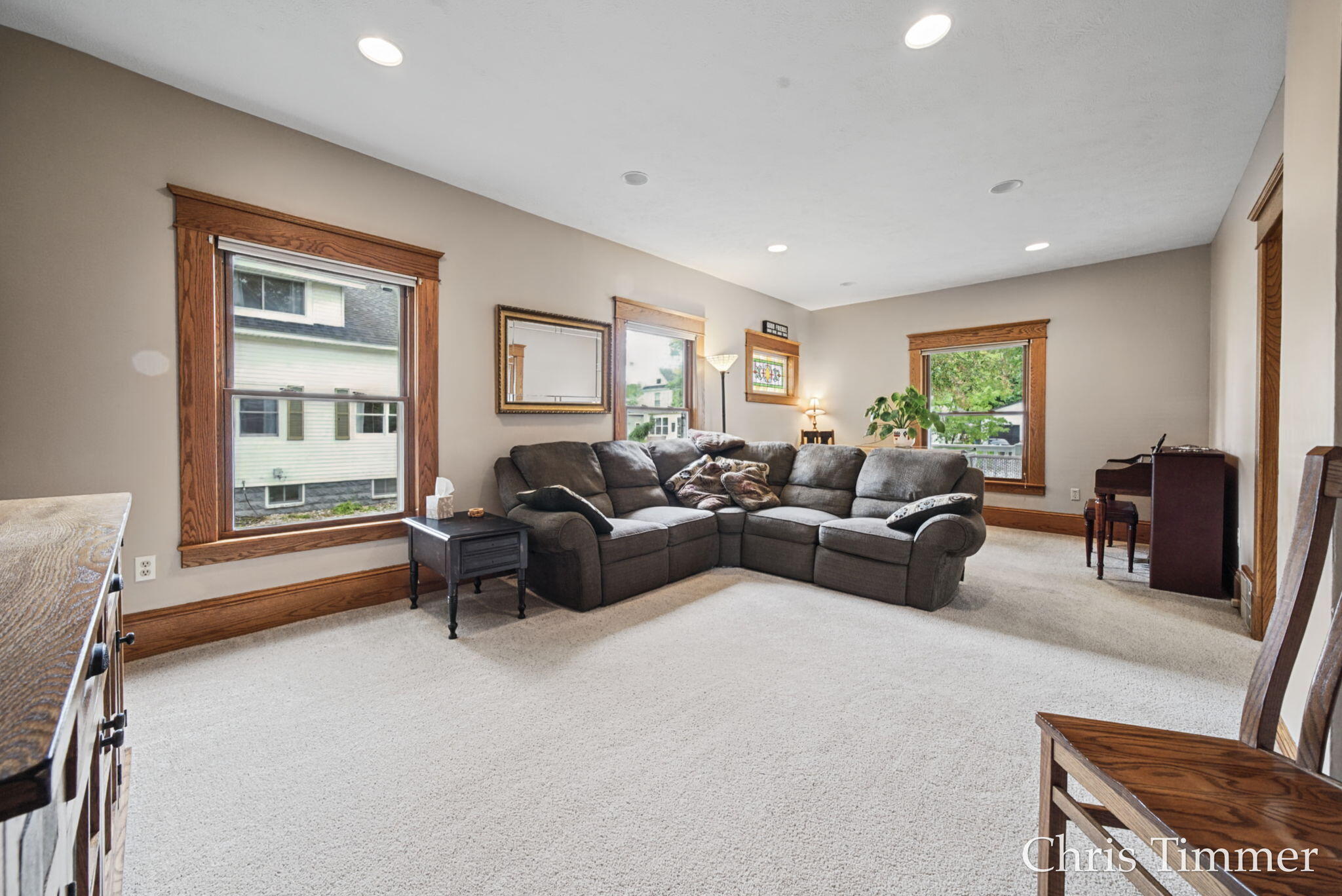 522 E Lincoln Avenue Zeeland MI 49464