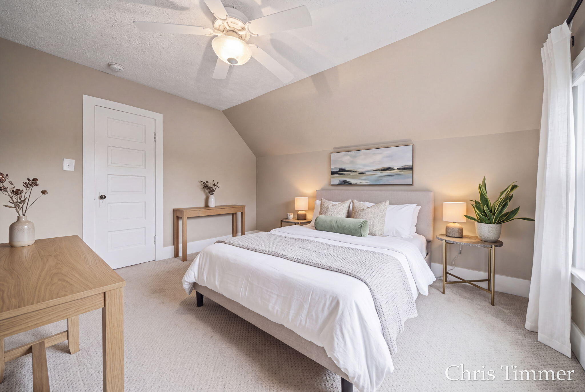 522 E Lincoln Avenue Zeeland MI 49464