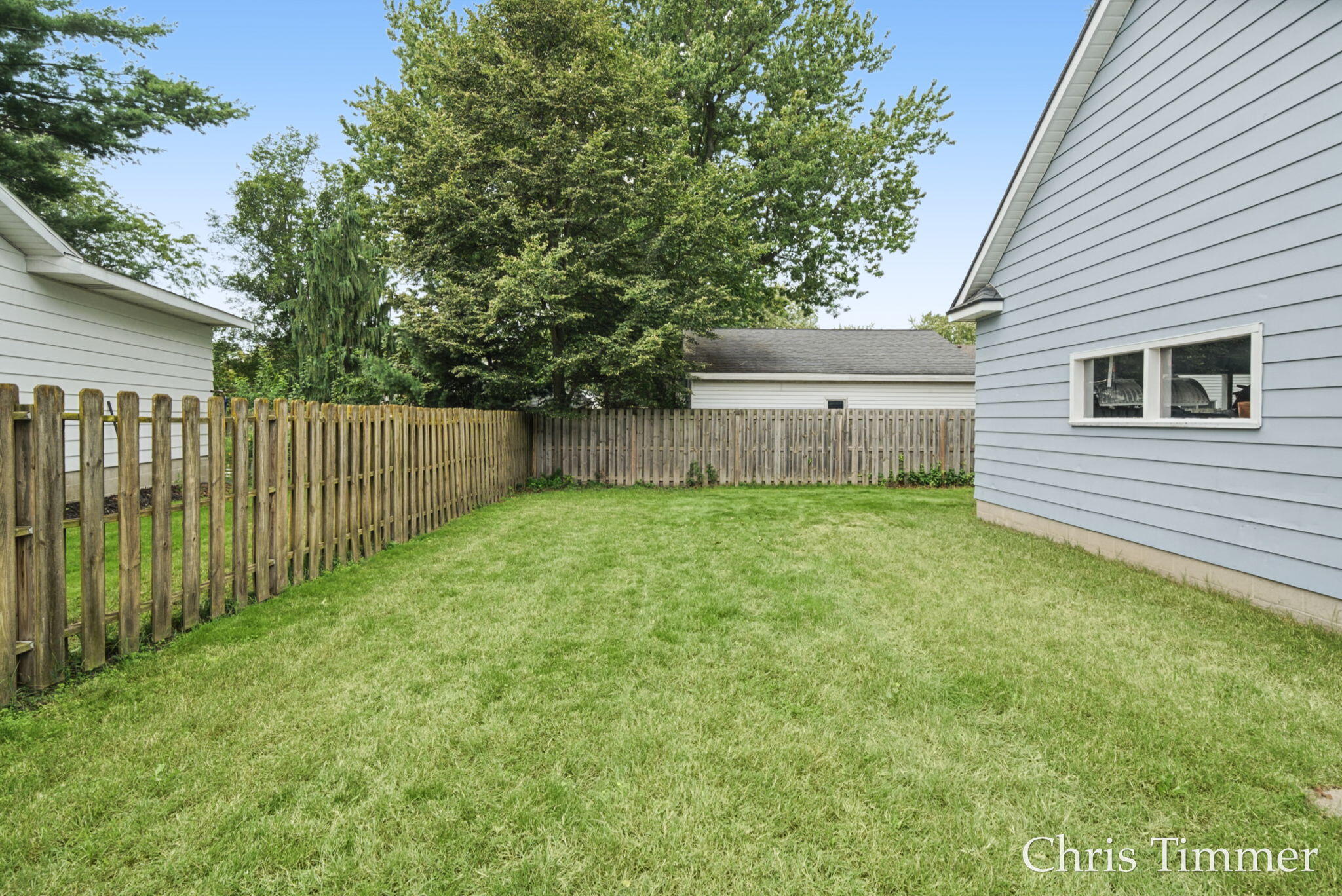 522 E Lincoln Avenue Zeeland MI 49464