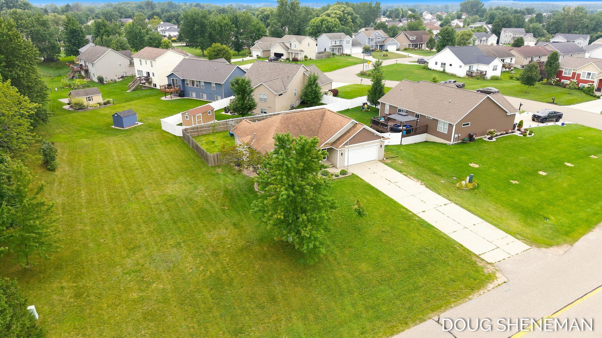 11356 Greenly Street Holland MI 49424