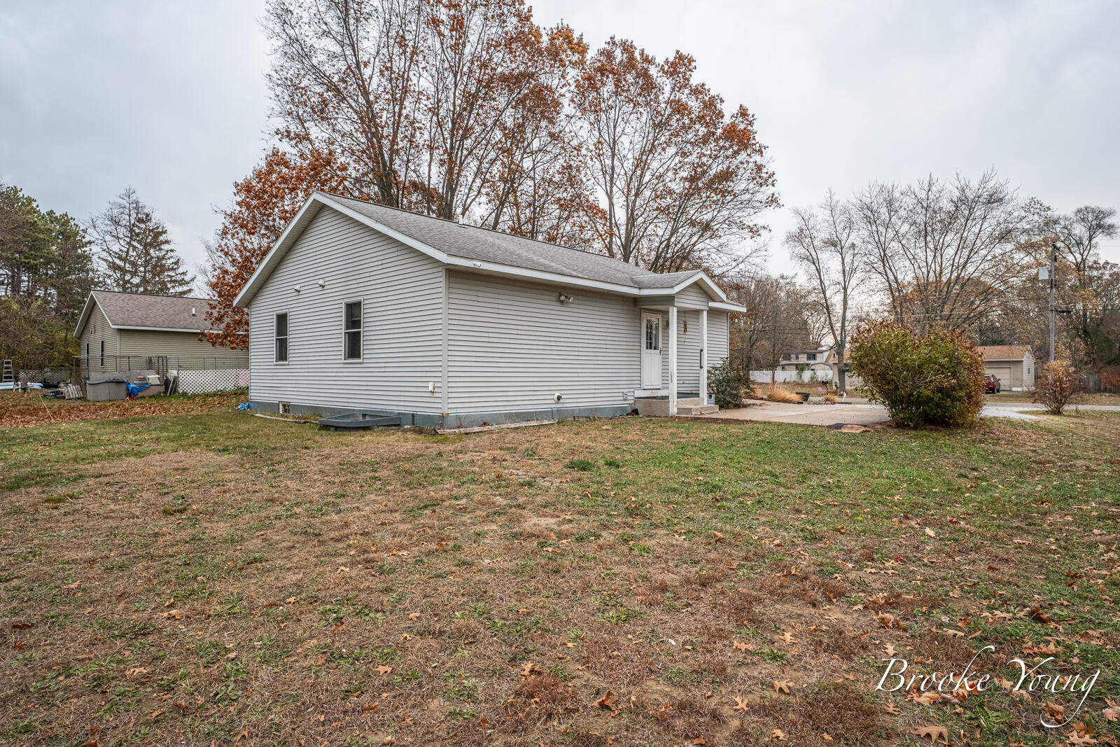 15149 David Avenue Grand Haven MI 49417