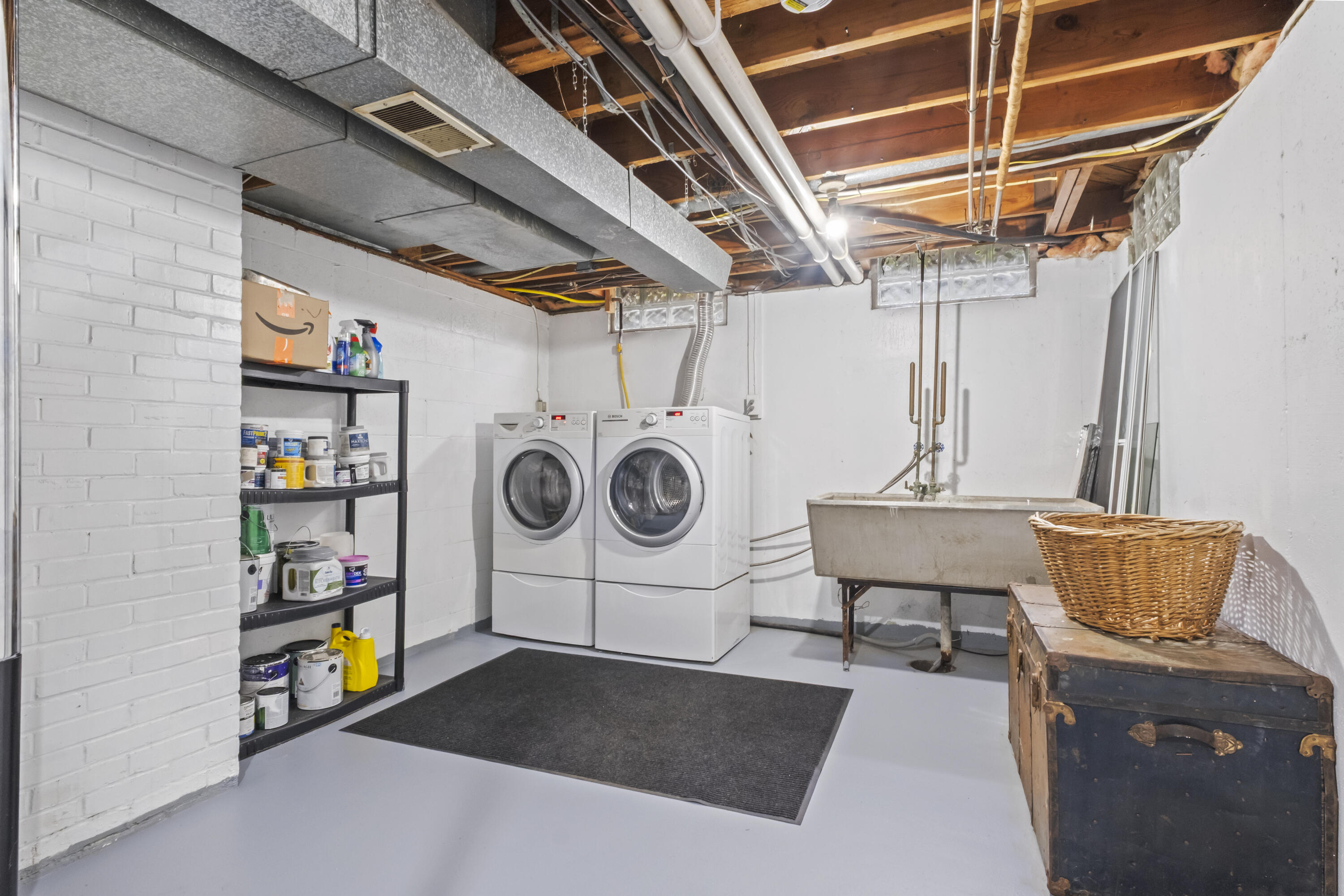 2935 Gerald Avenue NE Grand Rapids MI 49505