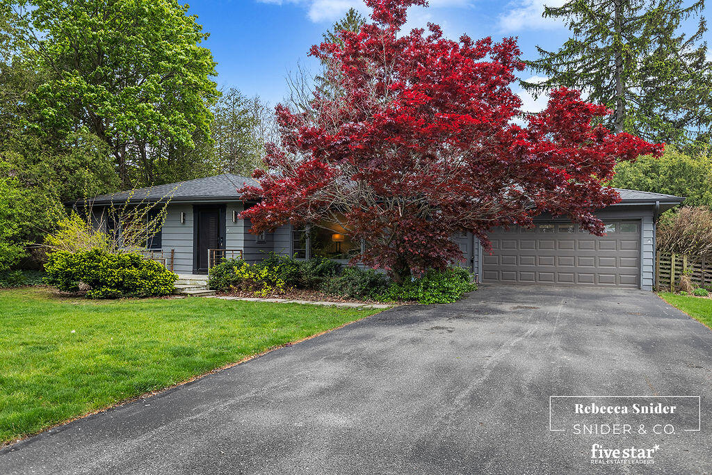 3134 Midland Drive SE Grand Rapids MI 49506