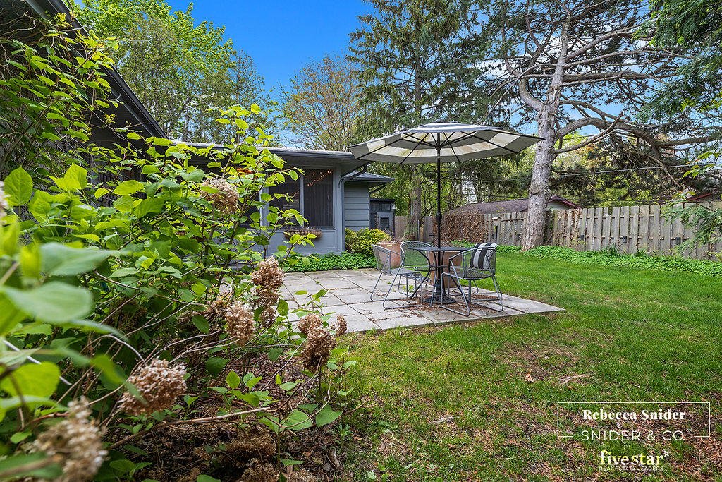 3134 Midland Drive SE Grand Rapids MI 49506