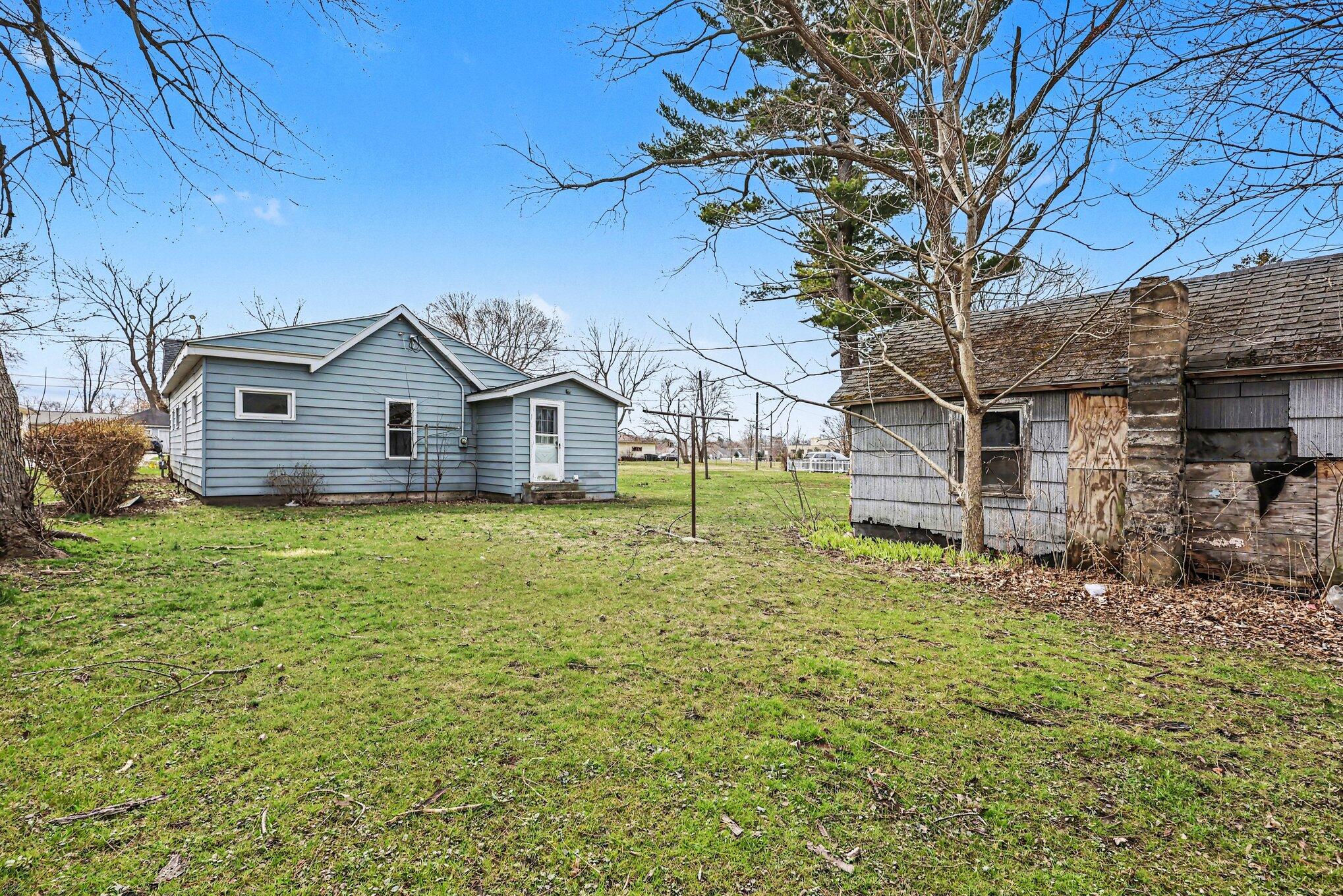 319 Fruit Street South Haven MI 49090